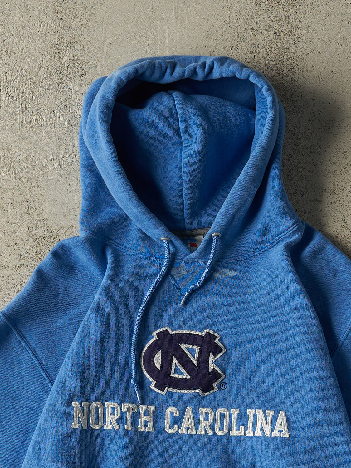 Vintage Y2K Blue Russell Athletic University of North Carolina Hoodie (L/XL)