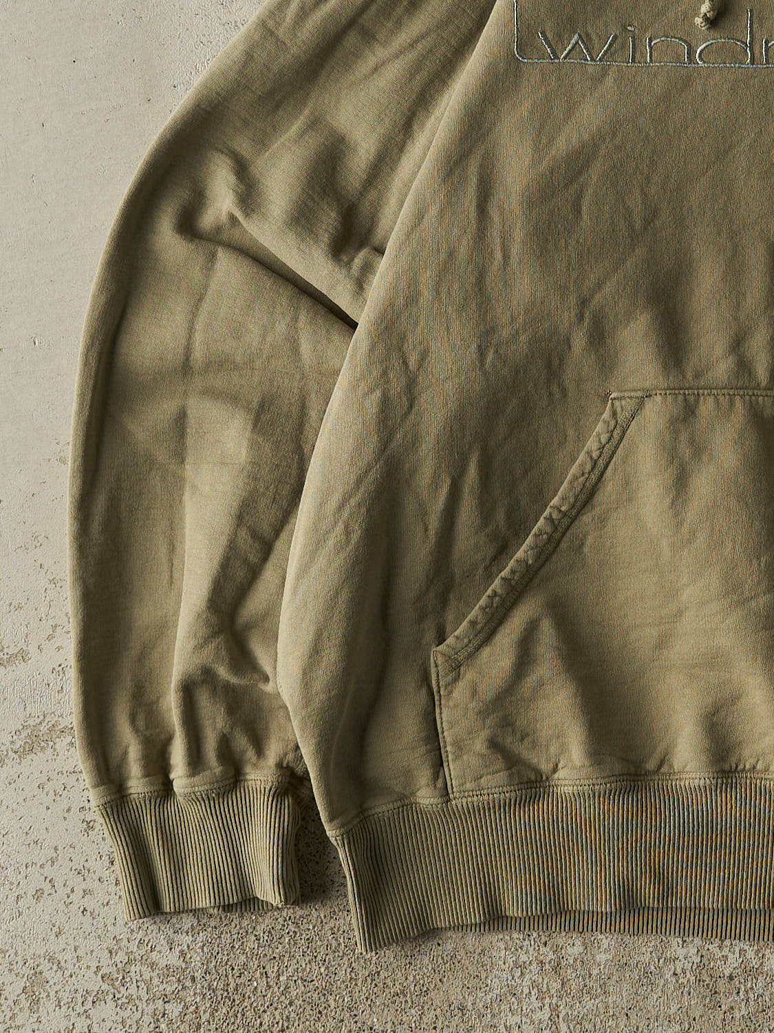Vintage Y2K Washed Green Wind River Embroidered Hoodie (XL/XXL)