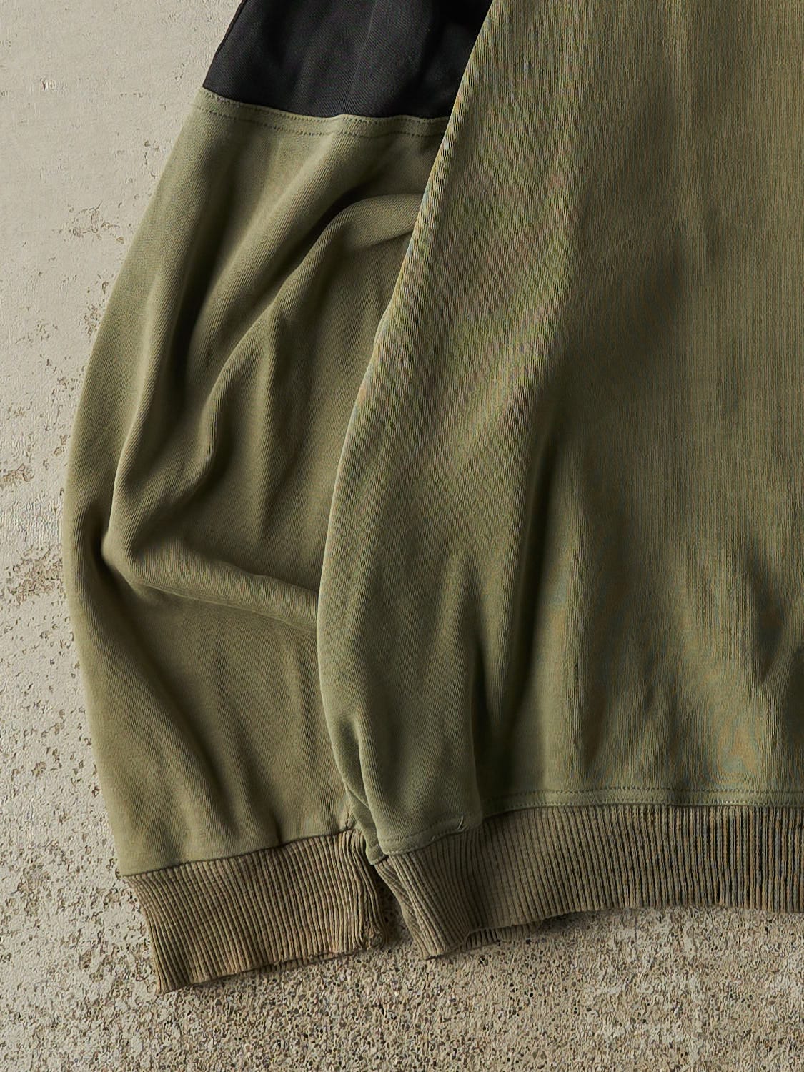 Vintage 90s Green & Black Quarter Button Sweater (L)