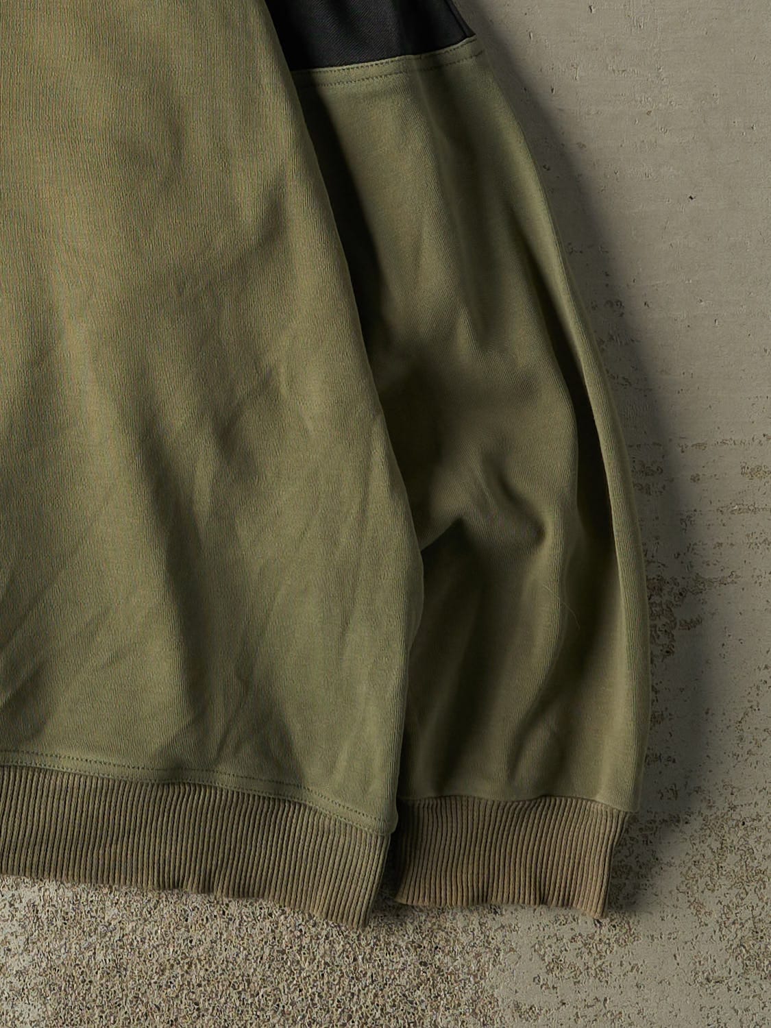 Vintage 90s Green & Black Quarter Button Sweater (L)