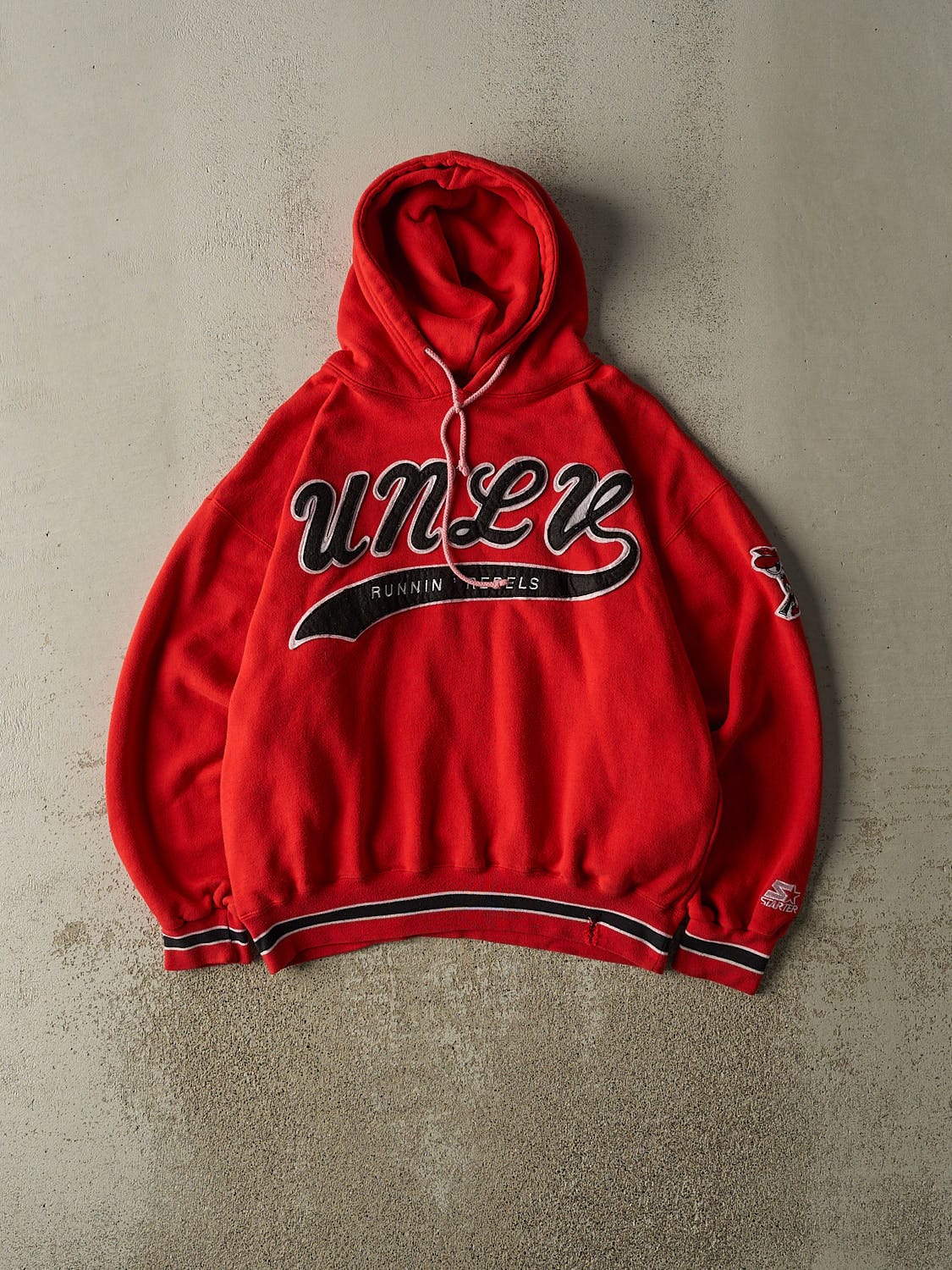 Vintage 90s Red UNLV Embroidered Hoodie (M/L)