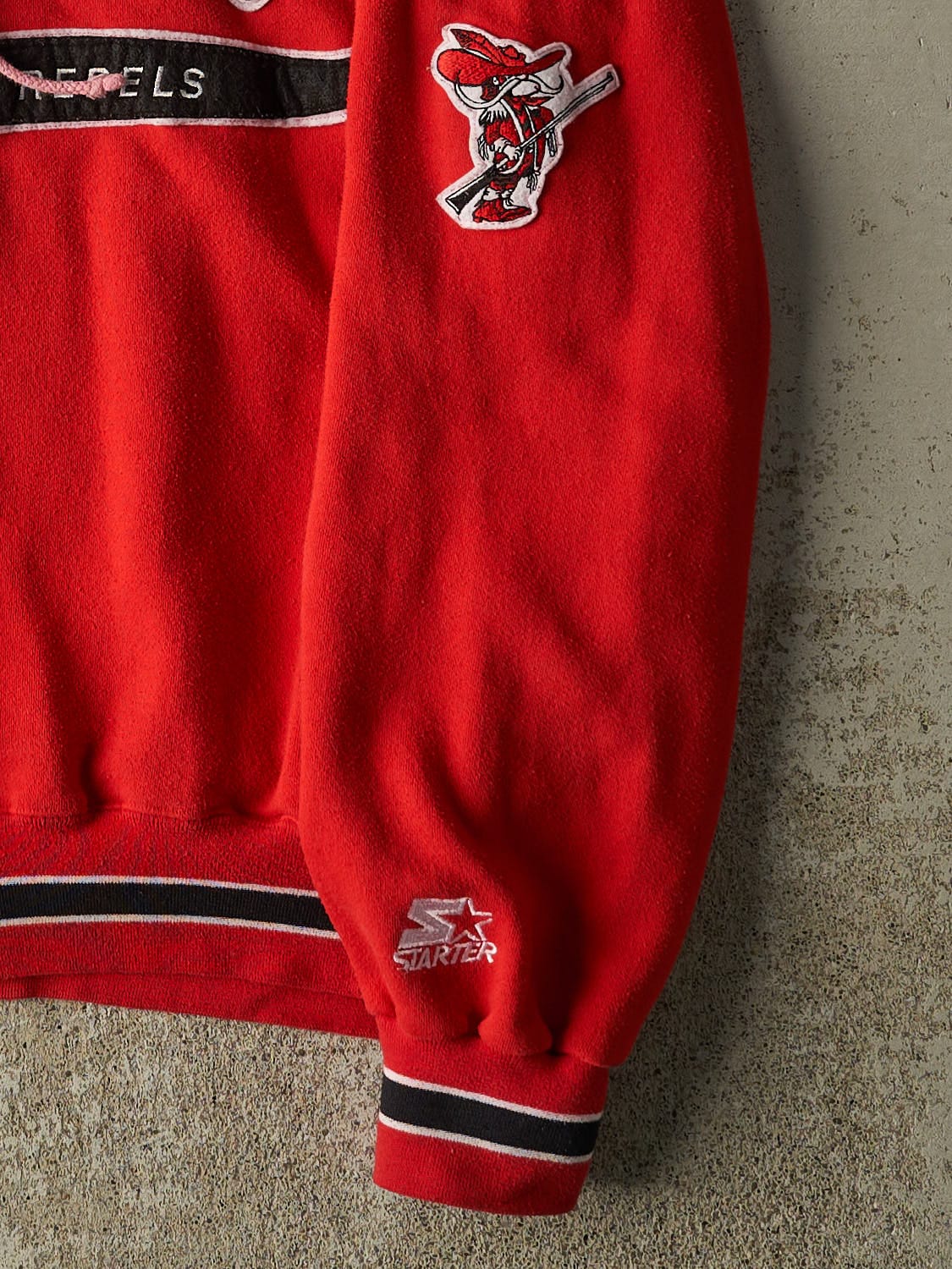 Vintage 90s Red UNLV Embroidered Hoodie (M/L)