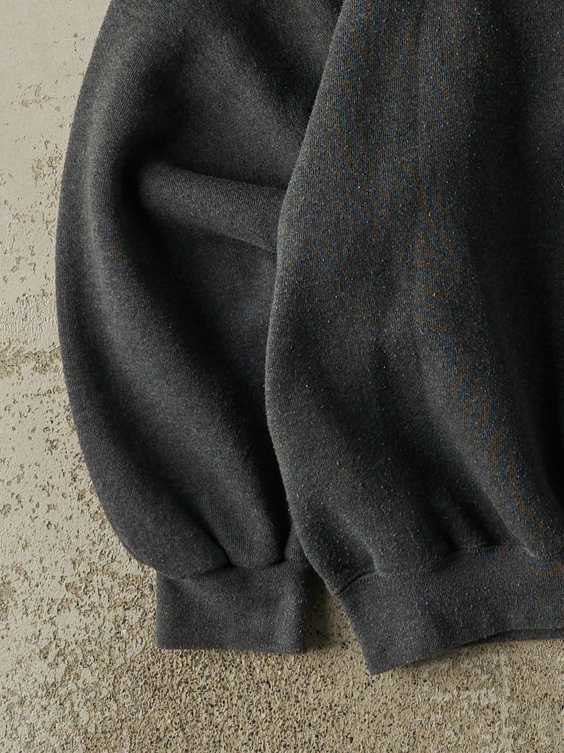 Vintage 90s Charcoal Grey Discus Athletic Blank Crewneck (L)