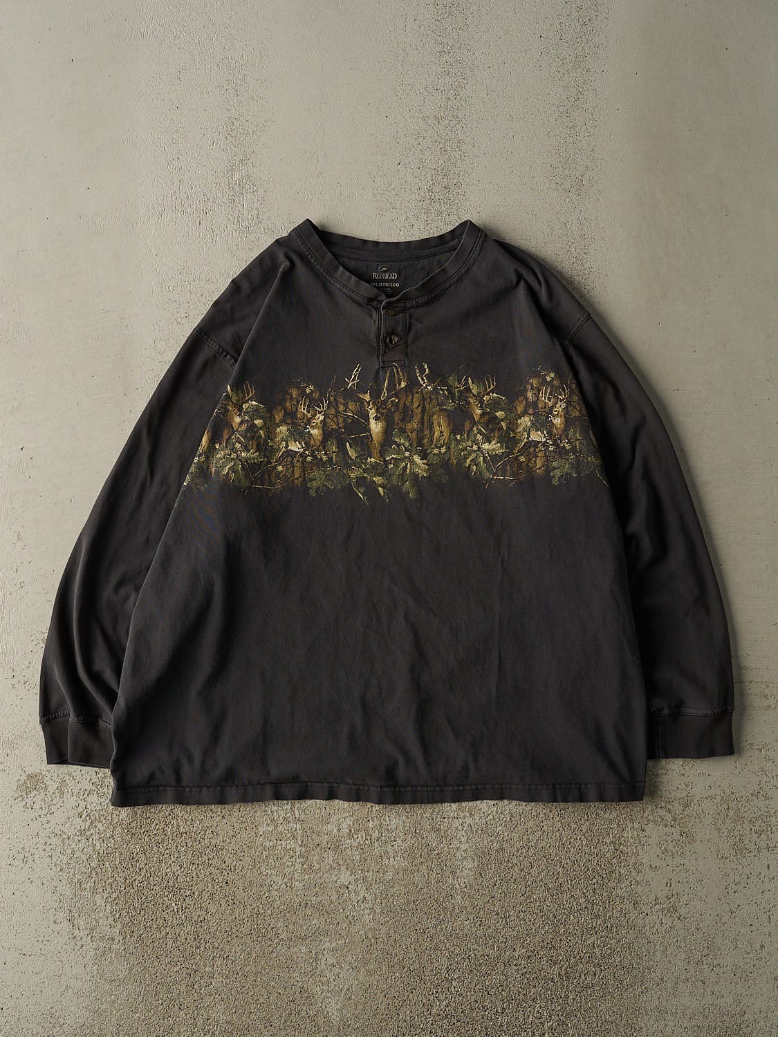 Vintage Y2K Faded Black Nature Quarter Button Long Sleeve (XXL)