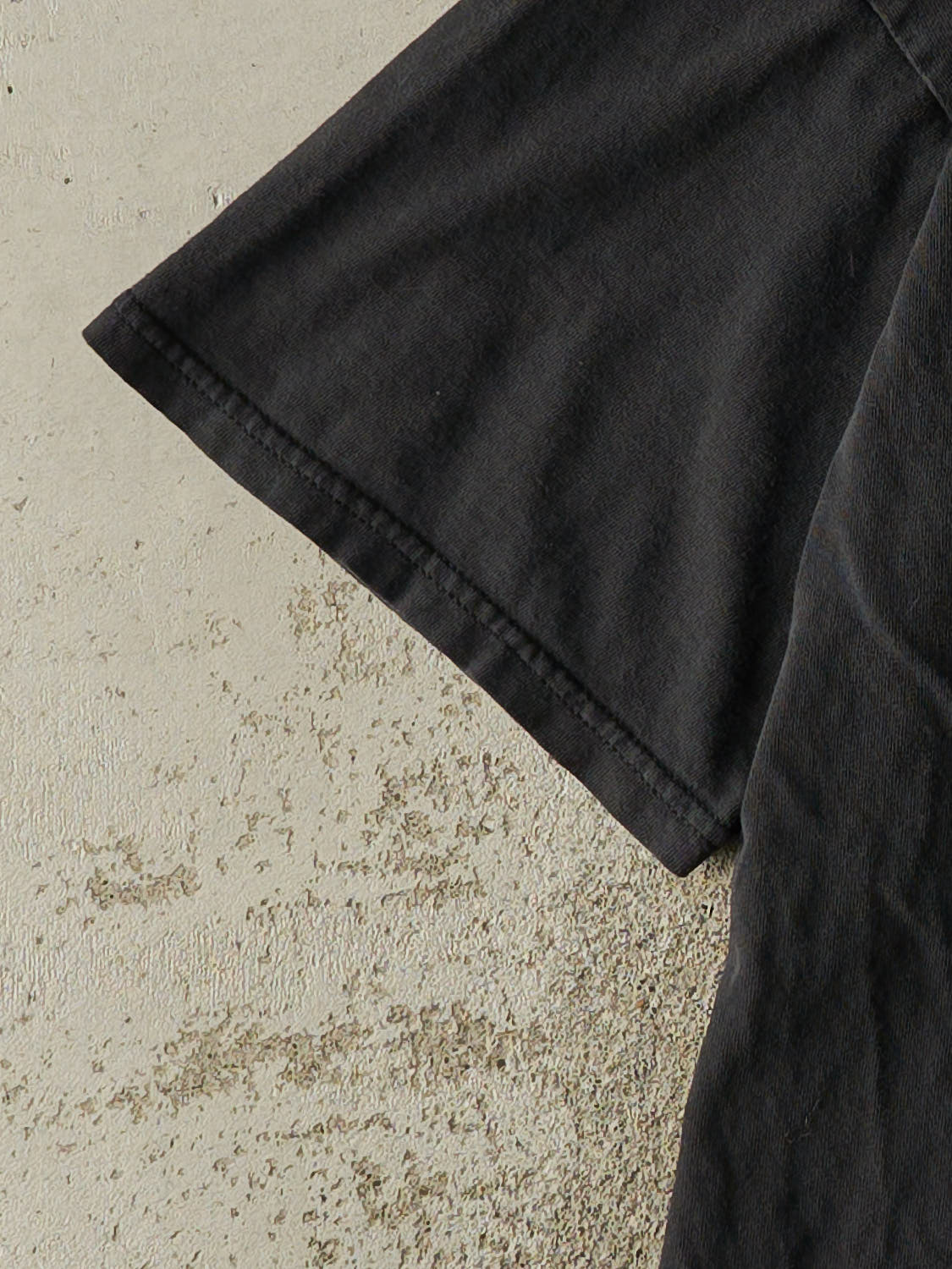 Vintage Y2K Black "Extreme Speed" Racing Tee (M/L)