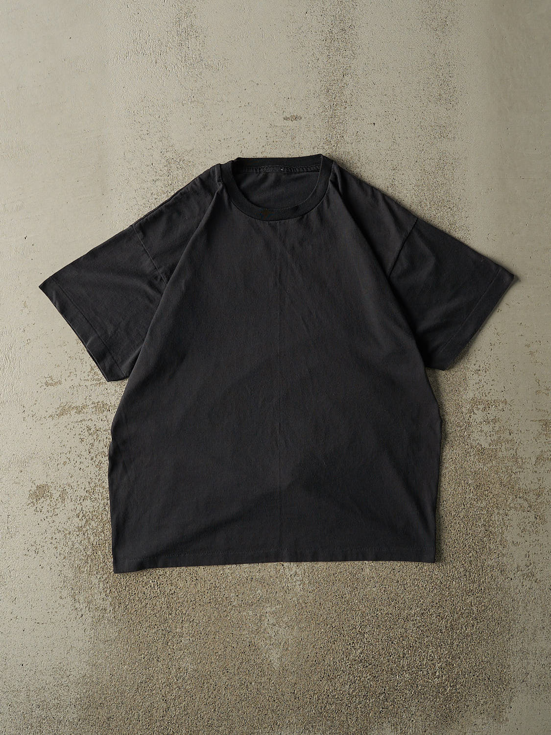 Vintage 80s Faded Black Blank Single Stitch Tee (M/L)