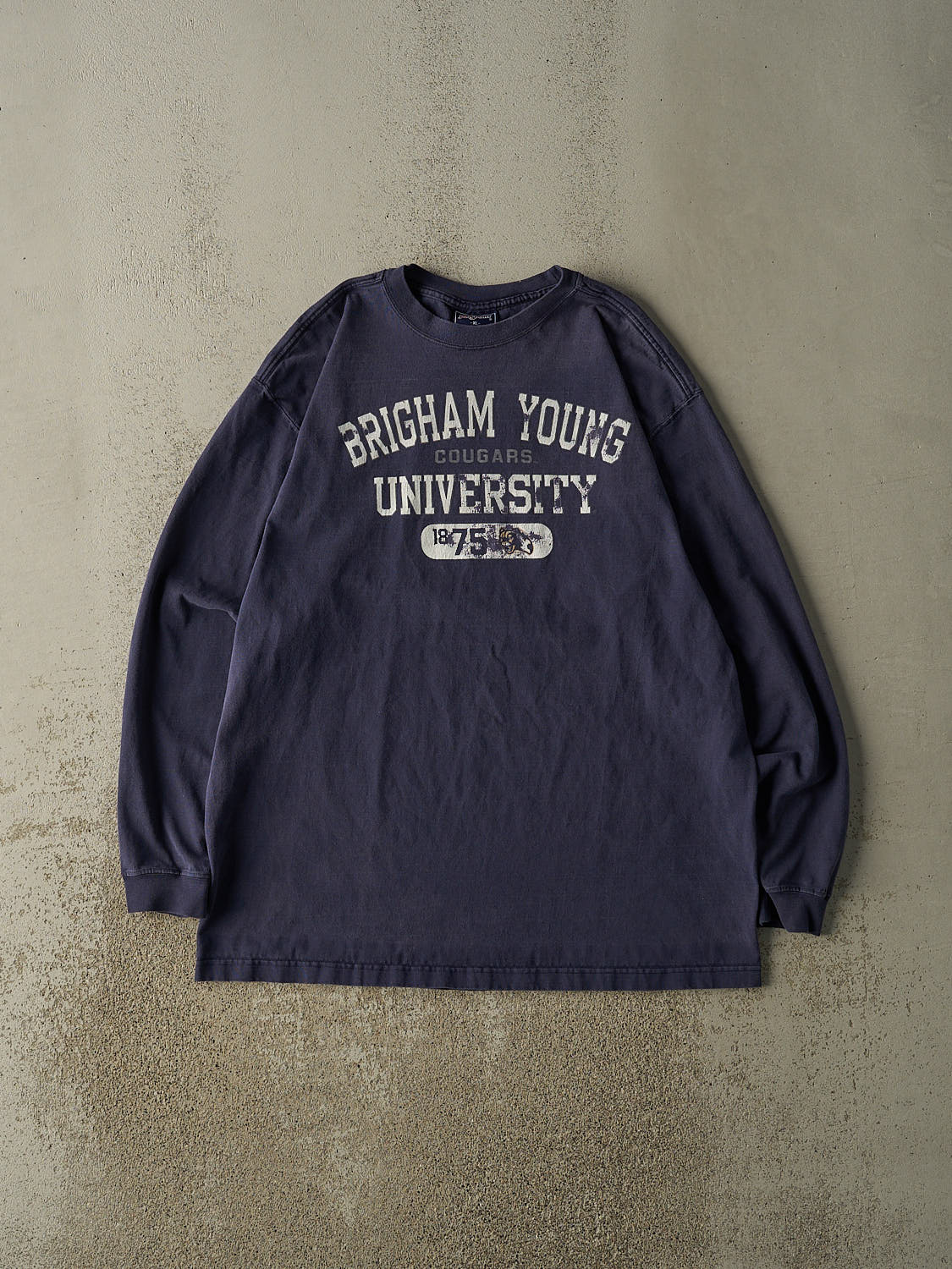 Vintage Y2K Navy Blue Brigham Young University Cougars Long Sleeve (XL/XXL)
