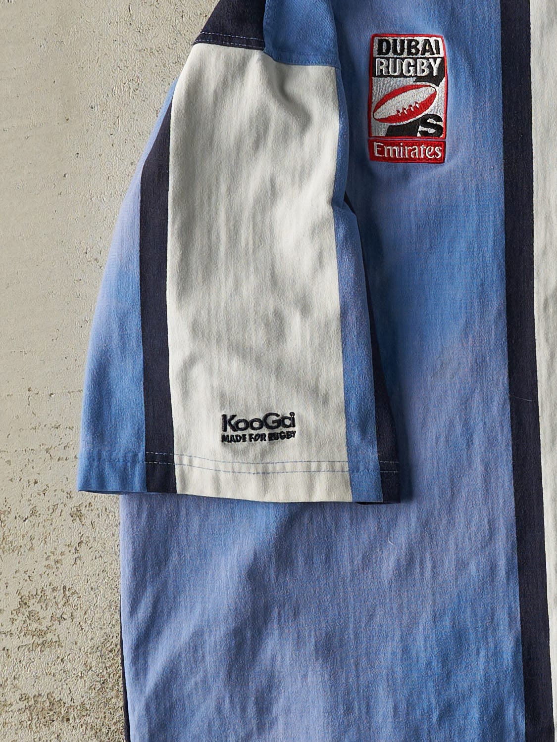 Vintage Y2K Navy Blue & White Dubai Rugby Tee (L)