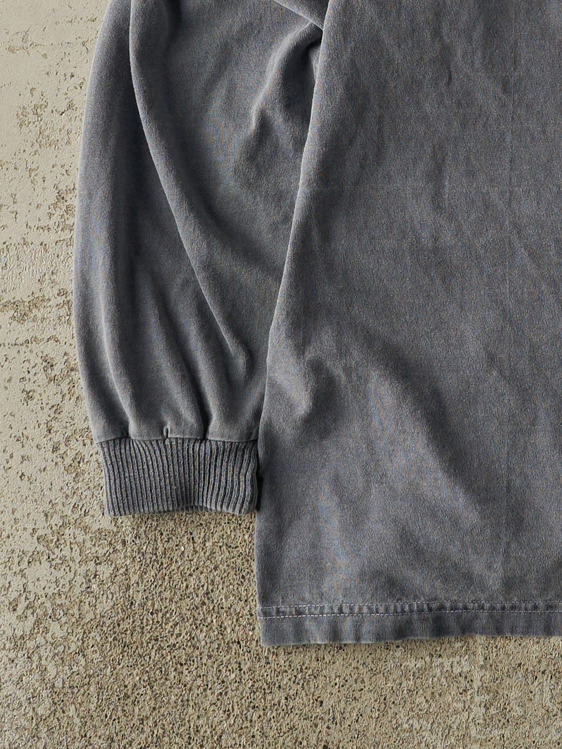 Vintage 90s Washed Blue Quarter Button Long Sleeve (L/XL)