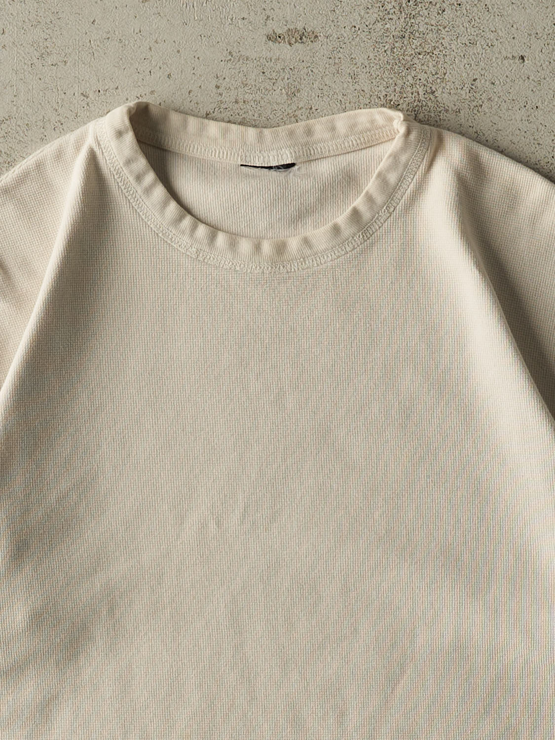 Vintage 90s Beige Blank Textured Tee (M/L)