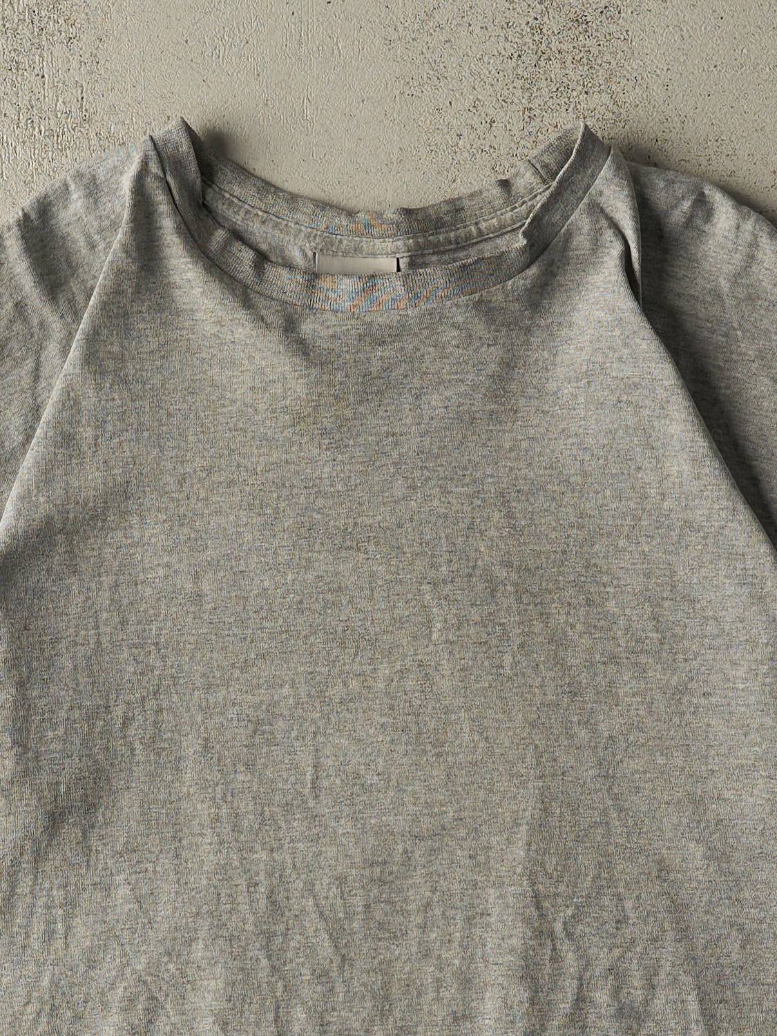 Vintage Y2K Grey Blank Nike Tee (M/L)
