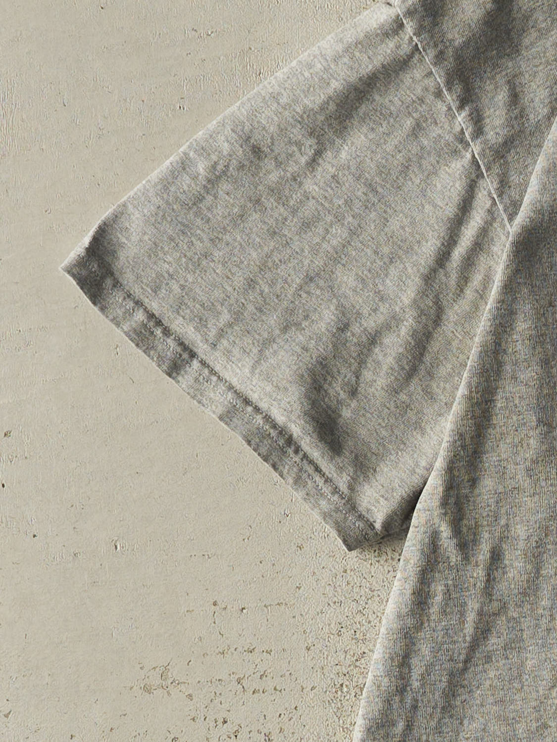 Vintage Y2K Grey Blank Nike Tee (M/L)