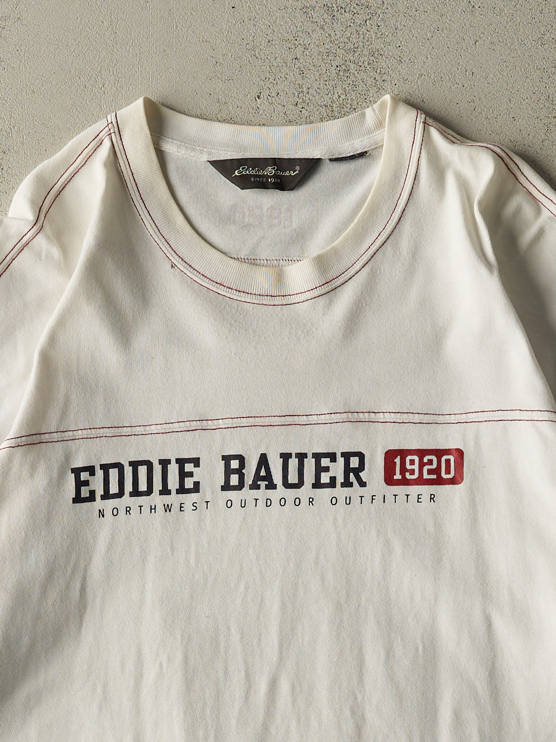 Vintage Y2K White Eddie Bauer Tee (XL/XXL)