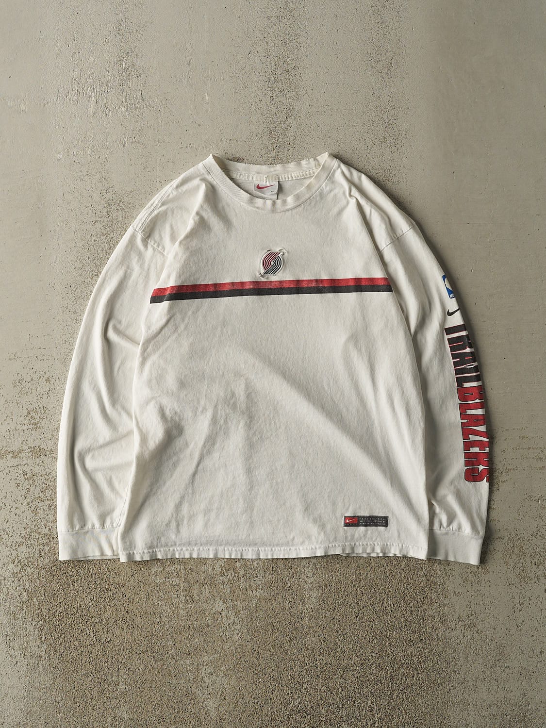 Vintage 90s White Nike Portland Trailblazers Long Sleeve (M)