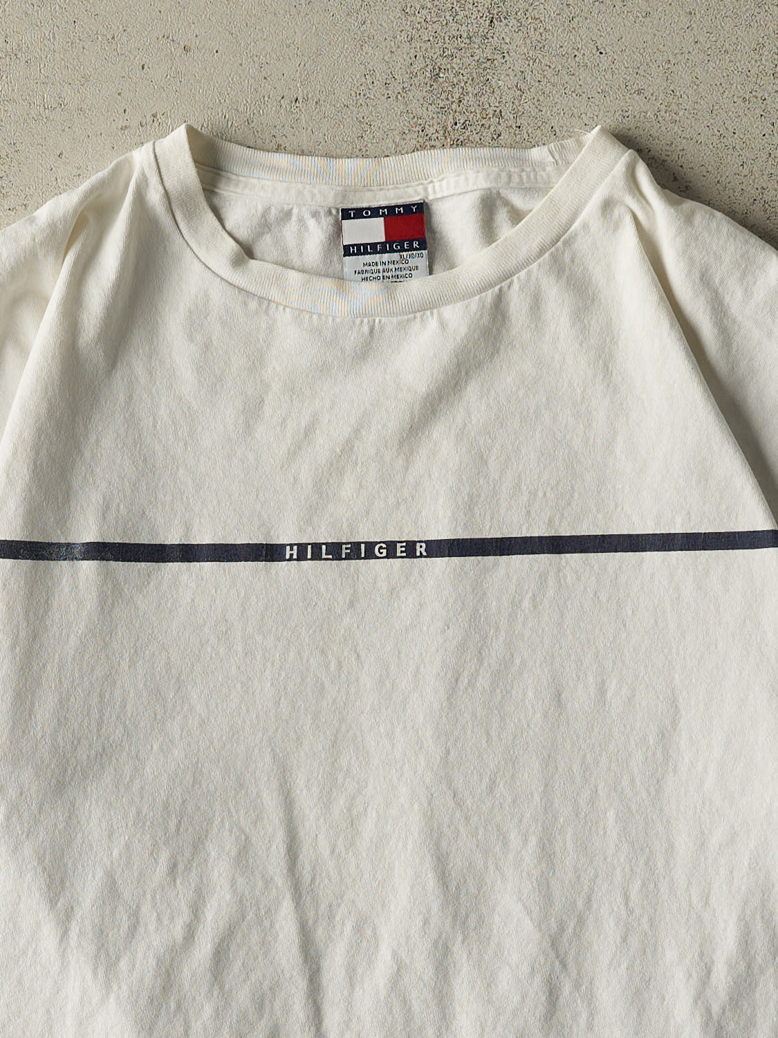Vintage 90s White Tommy Hilfiger Tee (L)