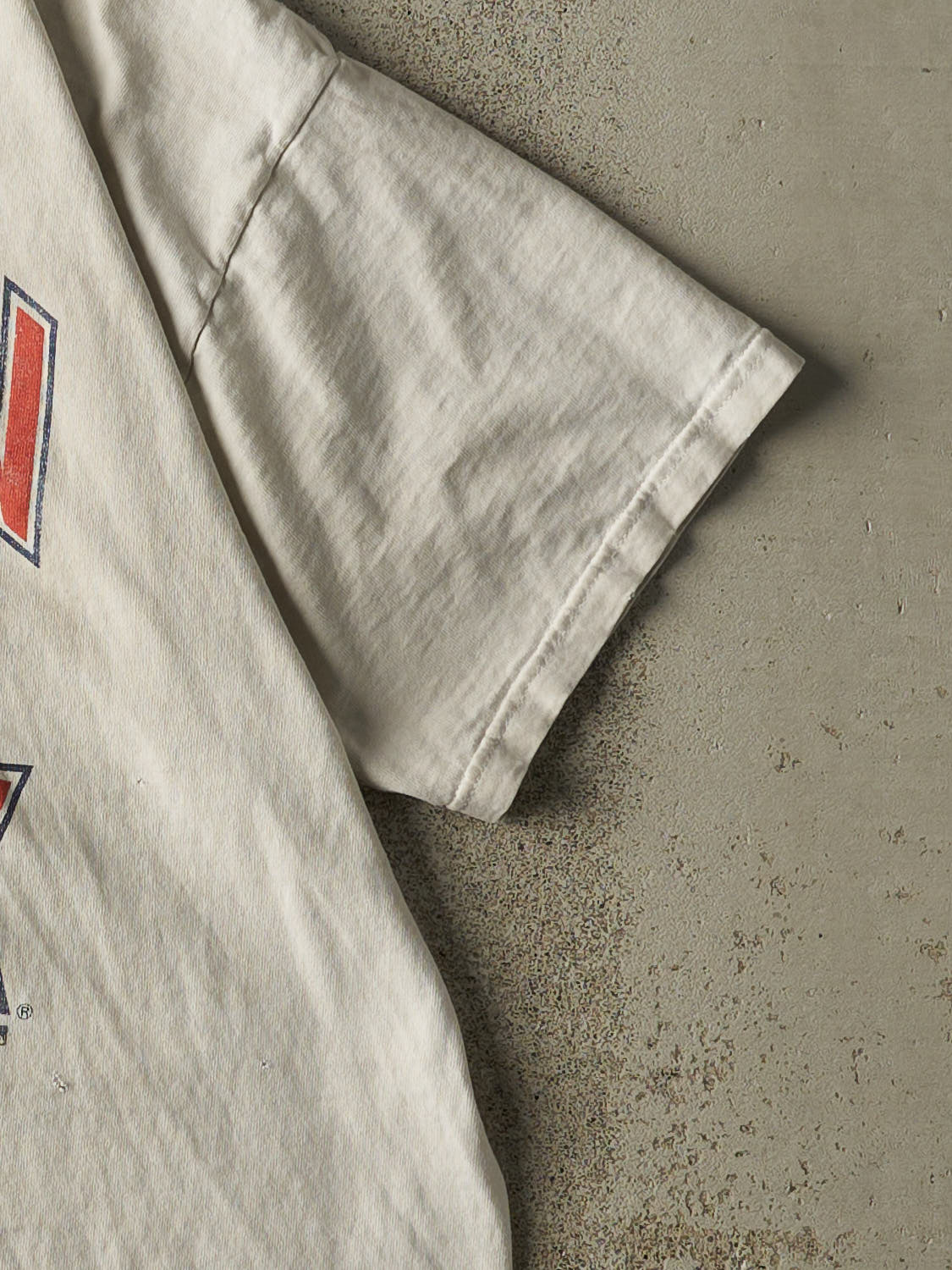Vintage 97' White Boston Red Sox Tee (L/XL)
