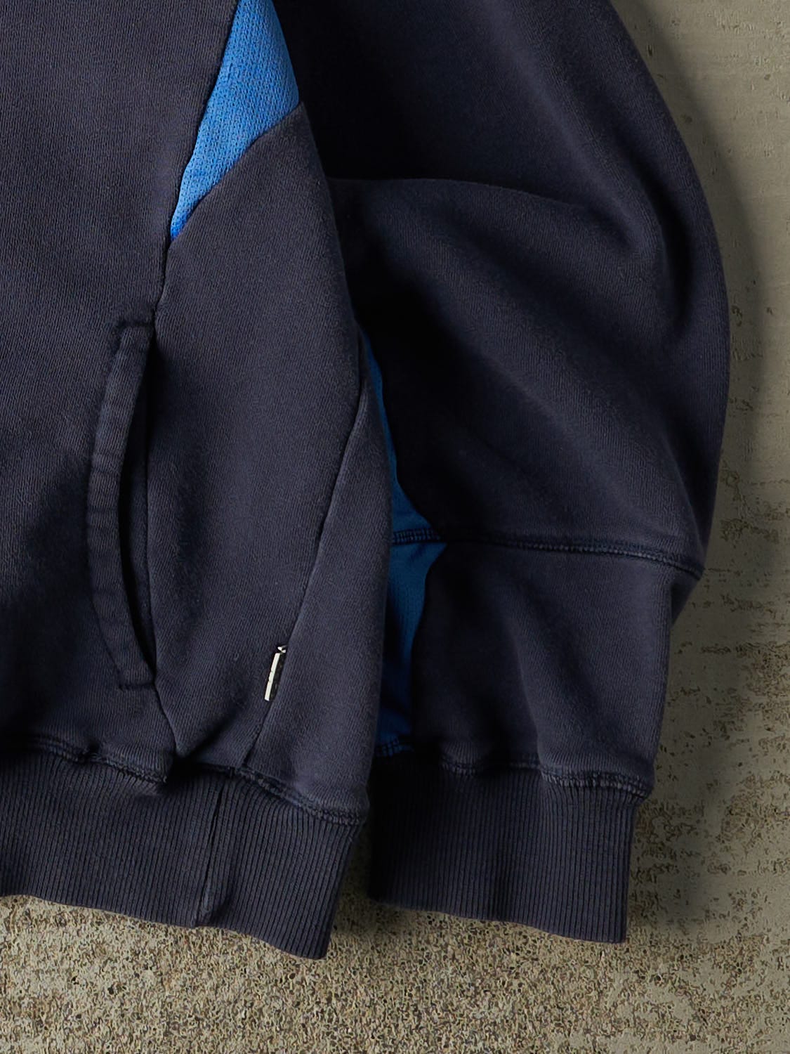 Vintage Y2K Navy Blue Umbro Embroidered Quarter Zip (S/M)
