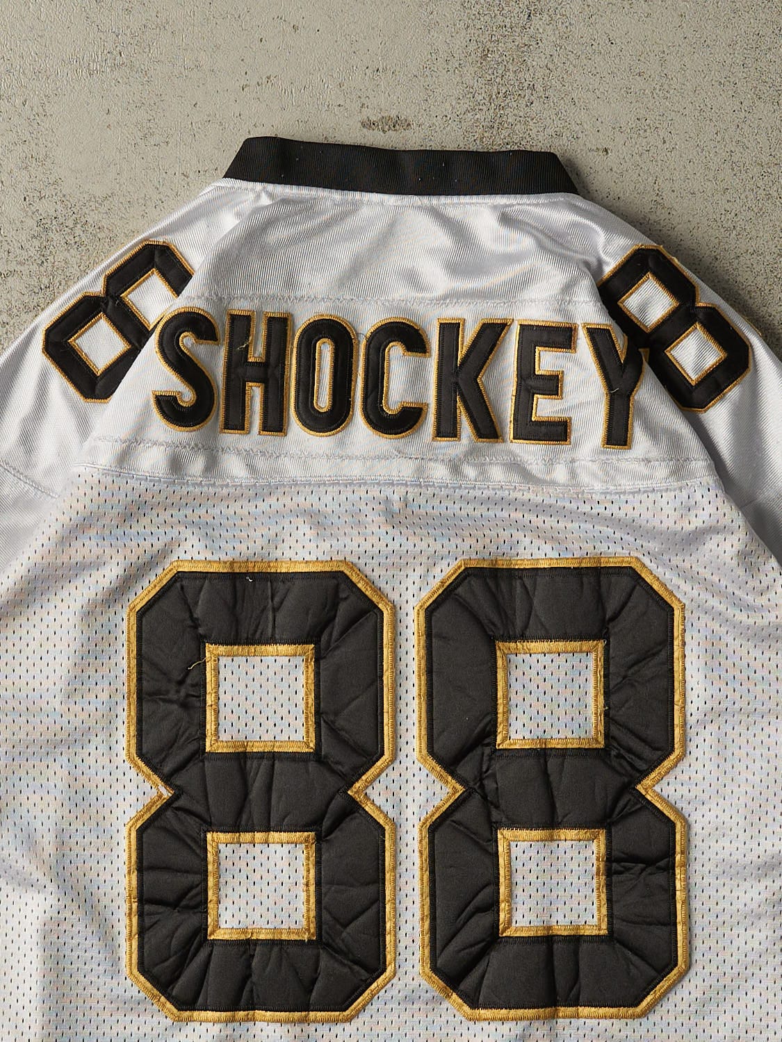 Vintage Y2K White New Orleans Saints #88 Shockey Jersey (S/M)