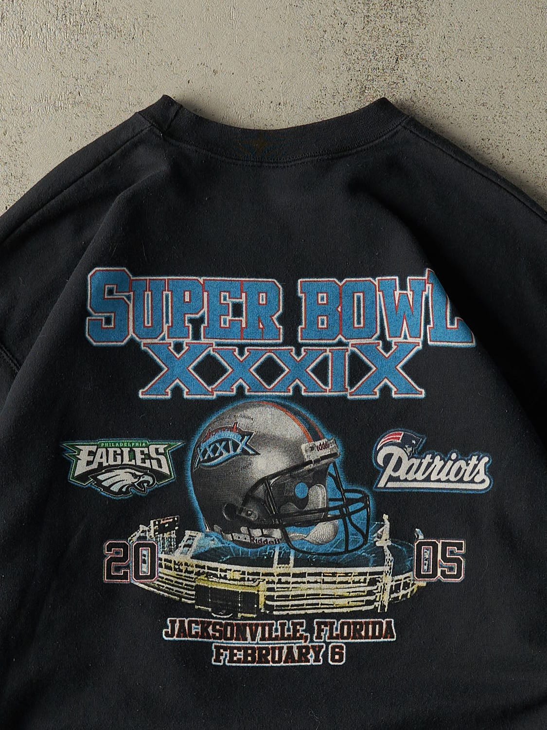 Vintage 05' Black Super Bowl XXXIX Crewneck (L/XL)
