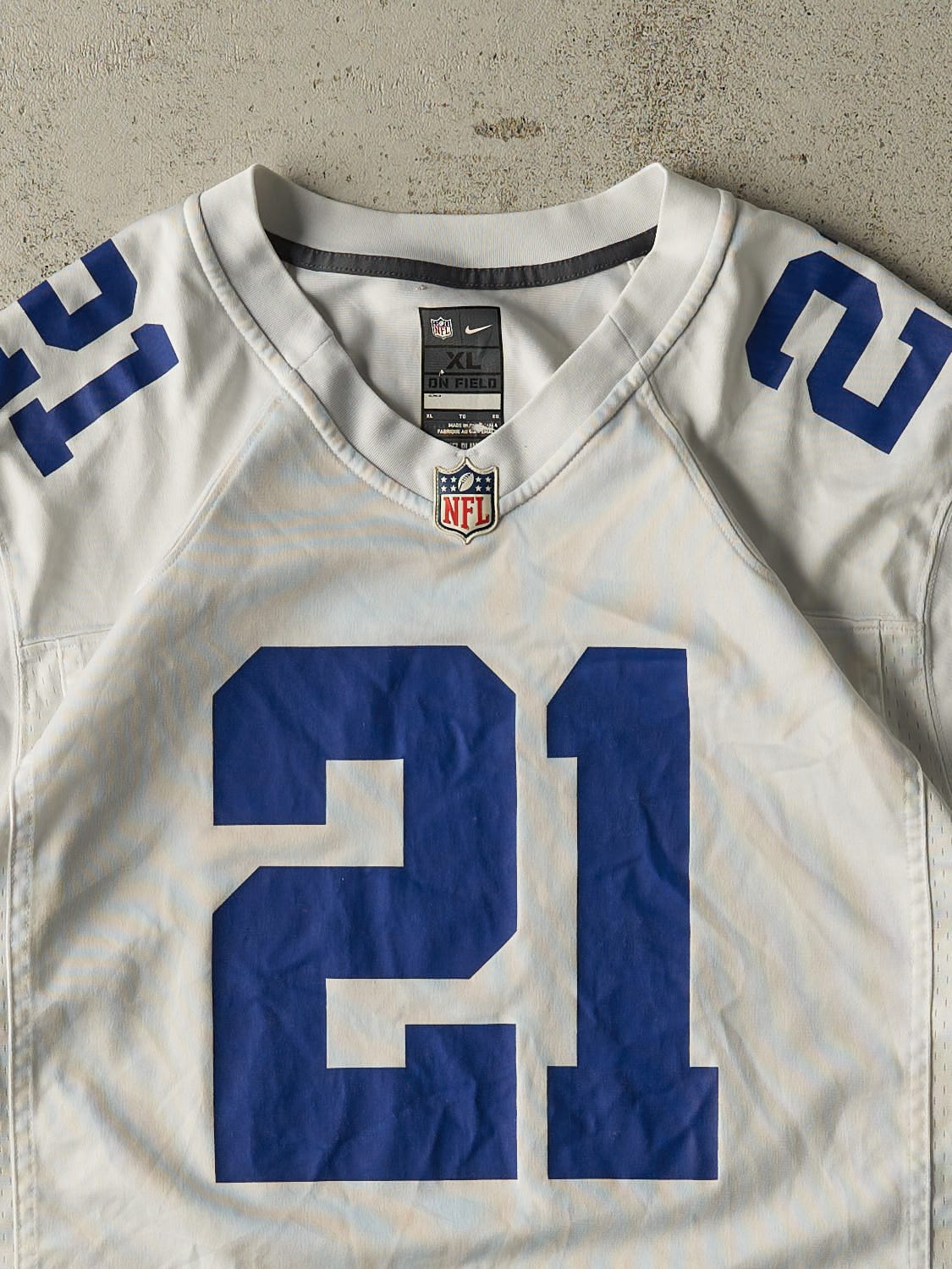 Vintage Y2K White Dallas Cowboys #21 Elliott Jersey (M/L)