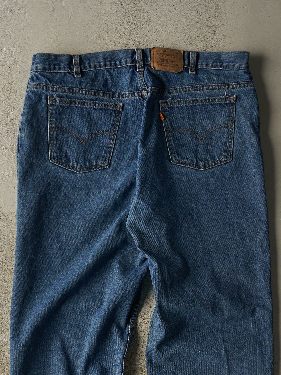 Vintage 80s Dark Wash Levi's Orange Tab Jeans (37x31.5)