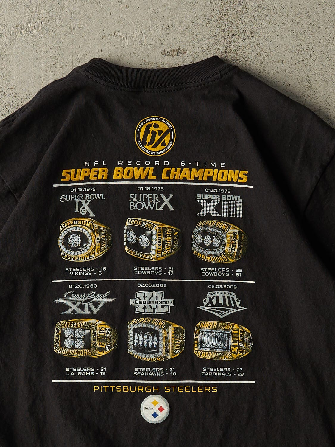 Vintage 09' Black Pittsburgh Steelers 6x Super Bowl Champions Tee (M/L)