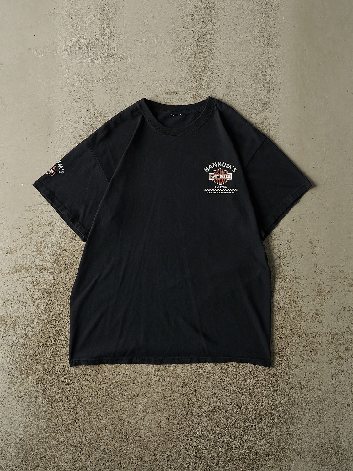 Vintage Y2K Black Harley Davidson Chadds Ford & Media, PA Tee (M/L)