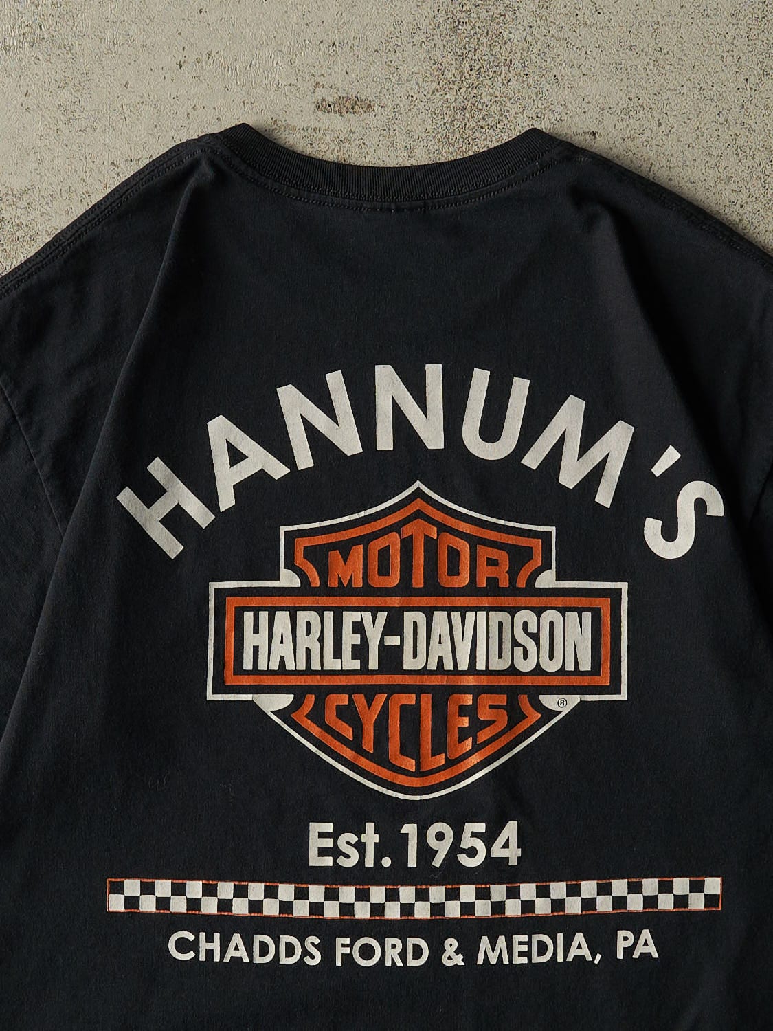Vintage Y2K Black Harley Davidson Chadds Ford & Media, PA Tee (M/L)