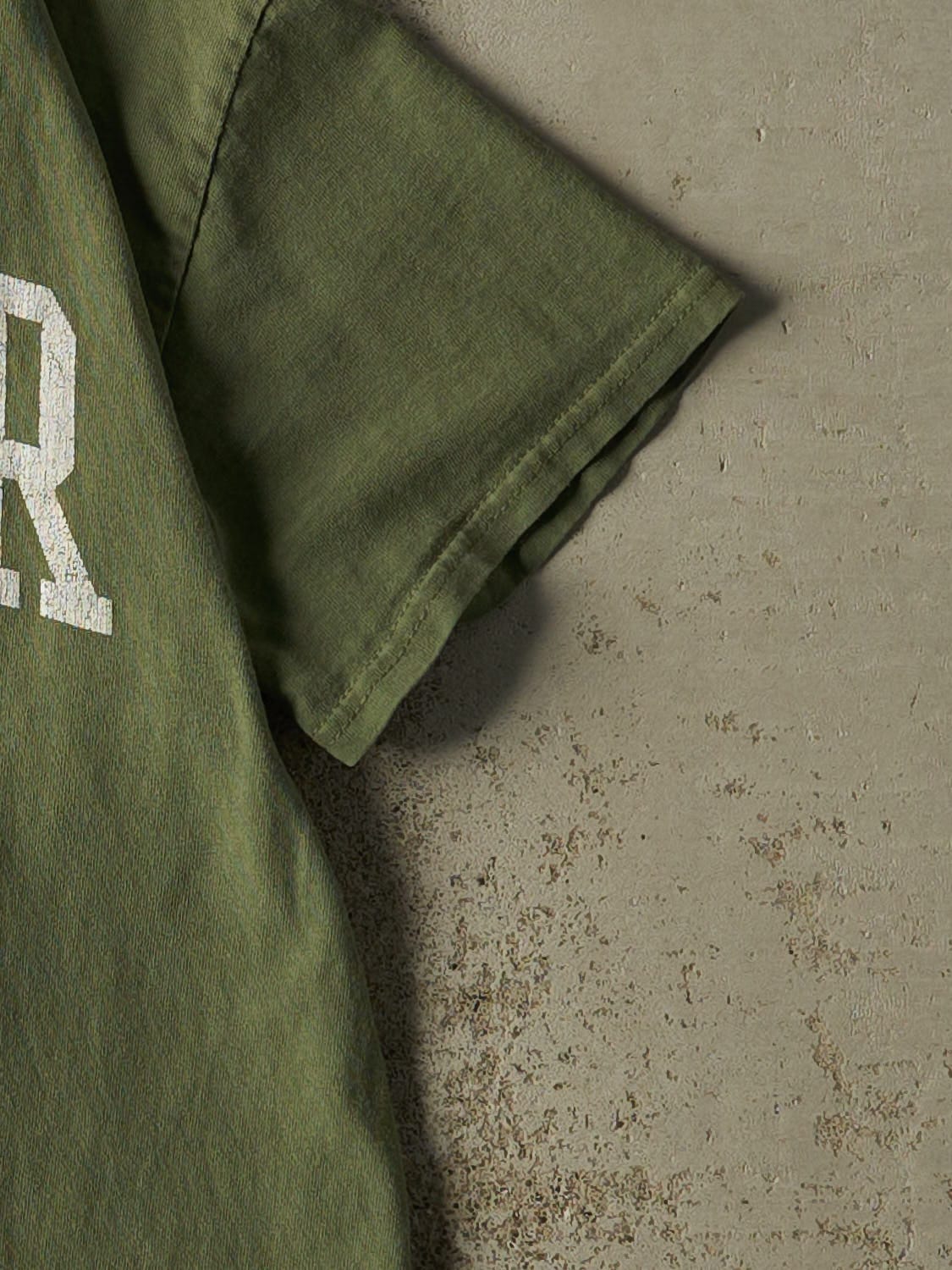 Vintage Y2K Sun Faded Green Red Deer College Tee (S/M)