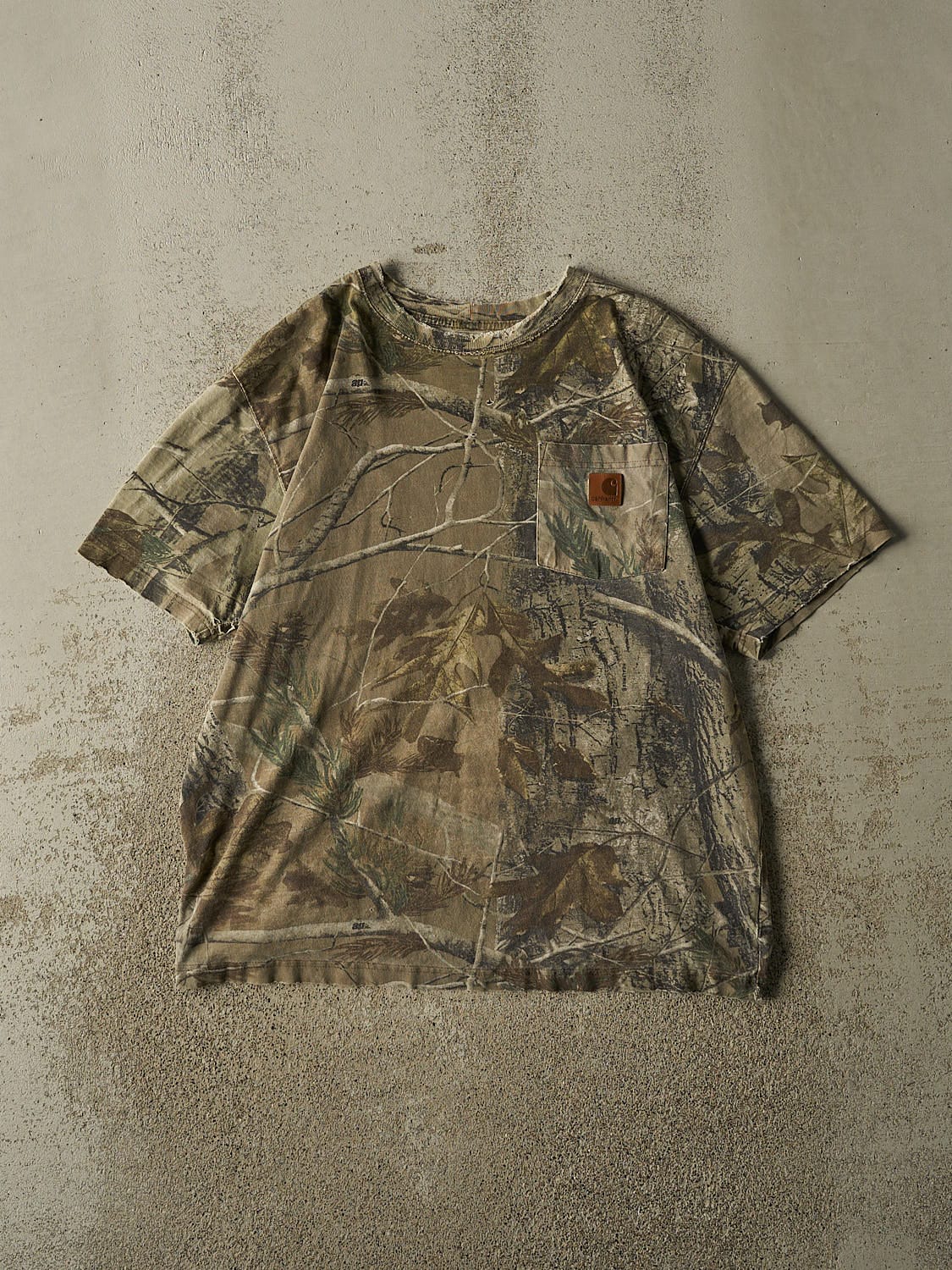 Vintage Y2K Camo Carhartt Realtree Pocket Tee (L)