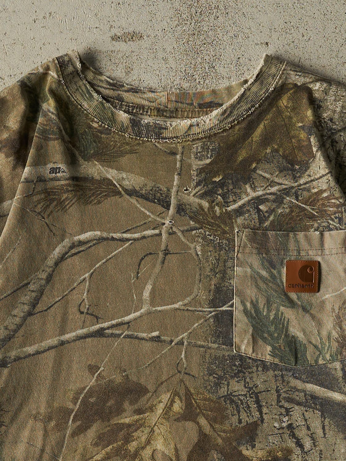 Vintage Y2K Camo Carhartt Realtree Pocket Tee (L)