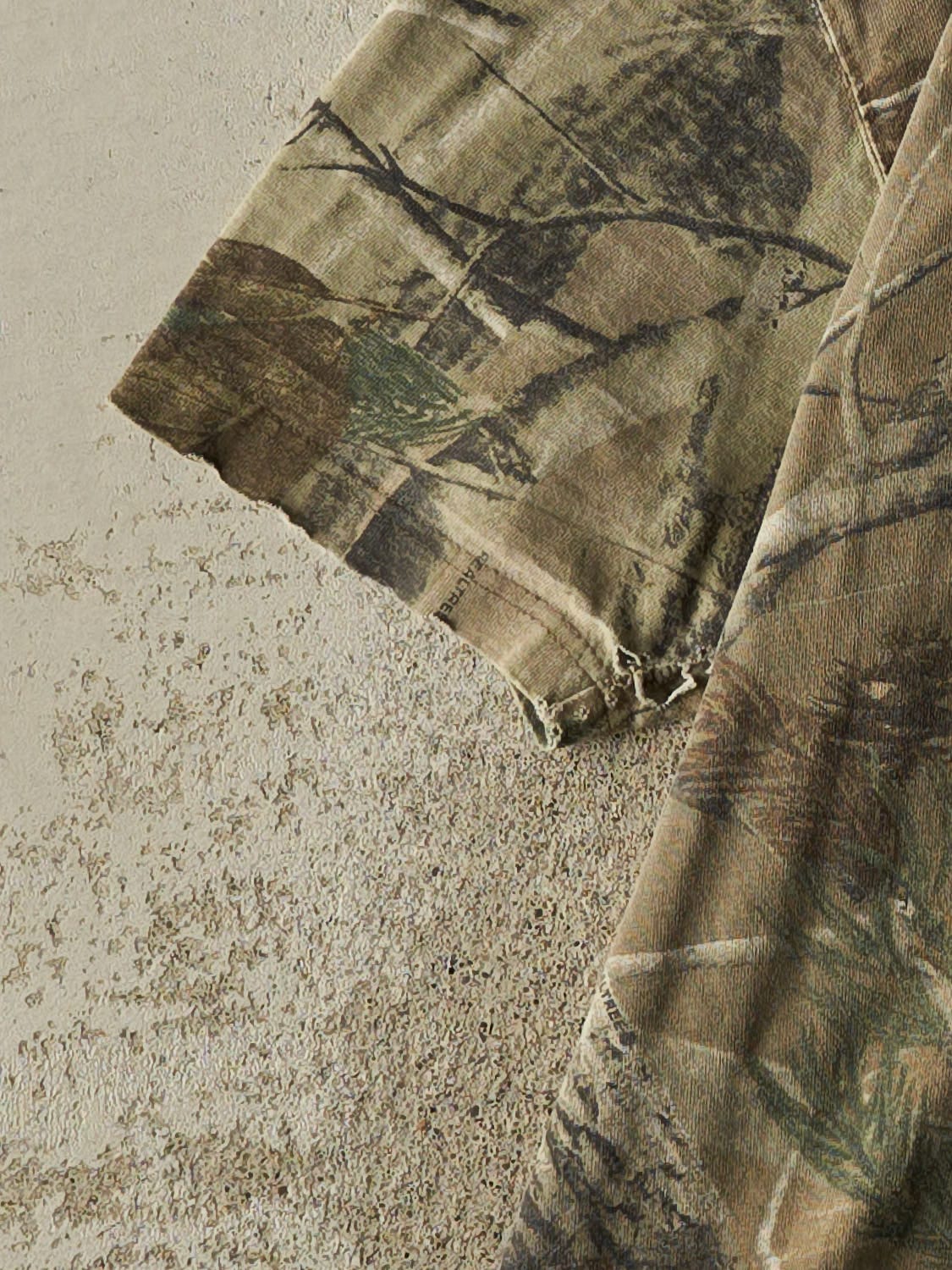 Vintage Y2K Camo Carhartt Realtree Pocket Tee (L)