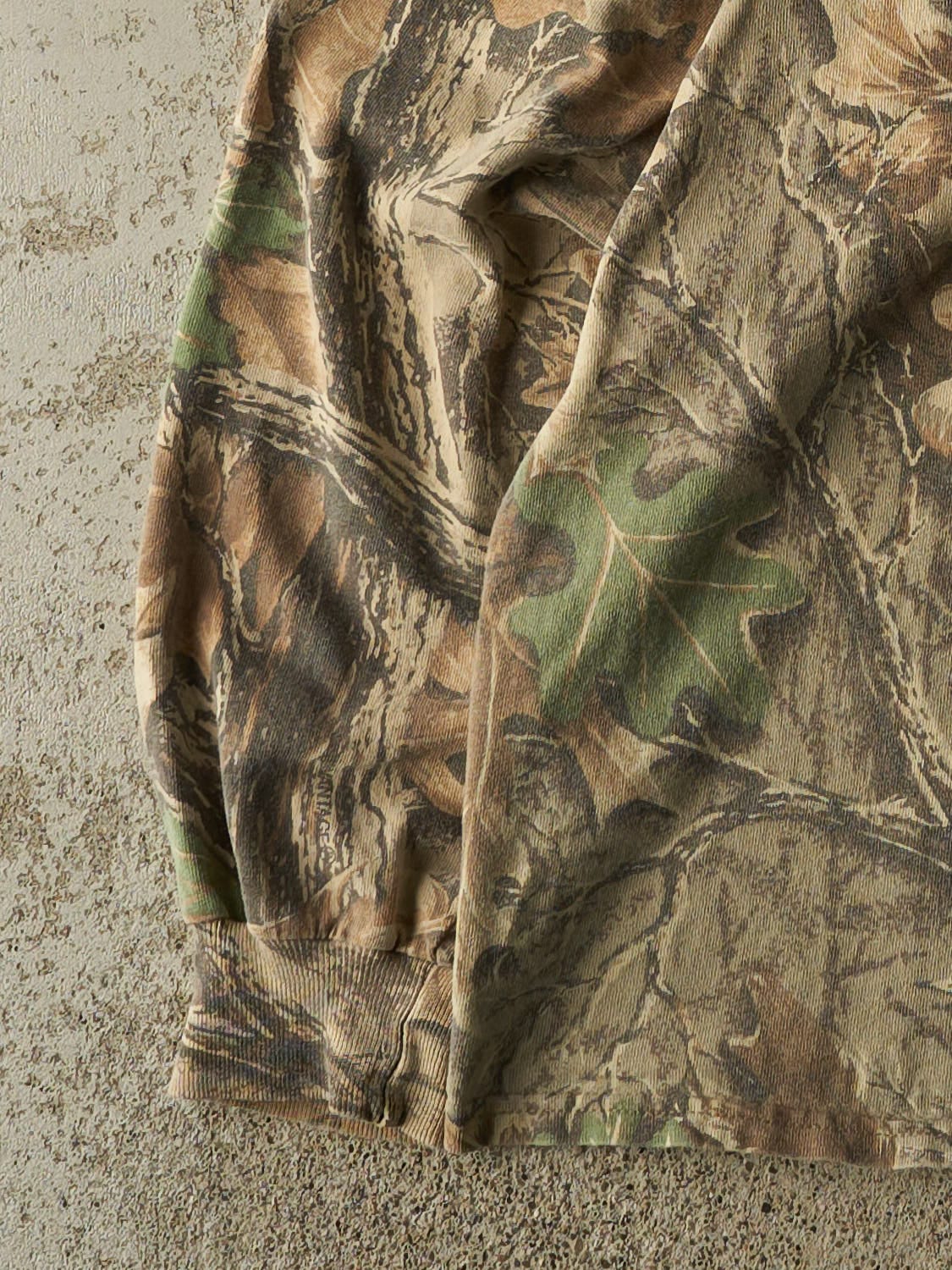Vintage 90s Camo Advantage Pocket Long Sleeve (L/XL)