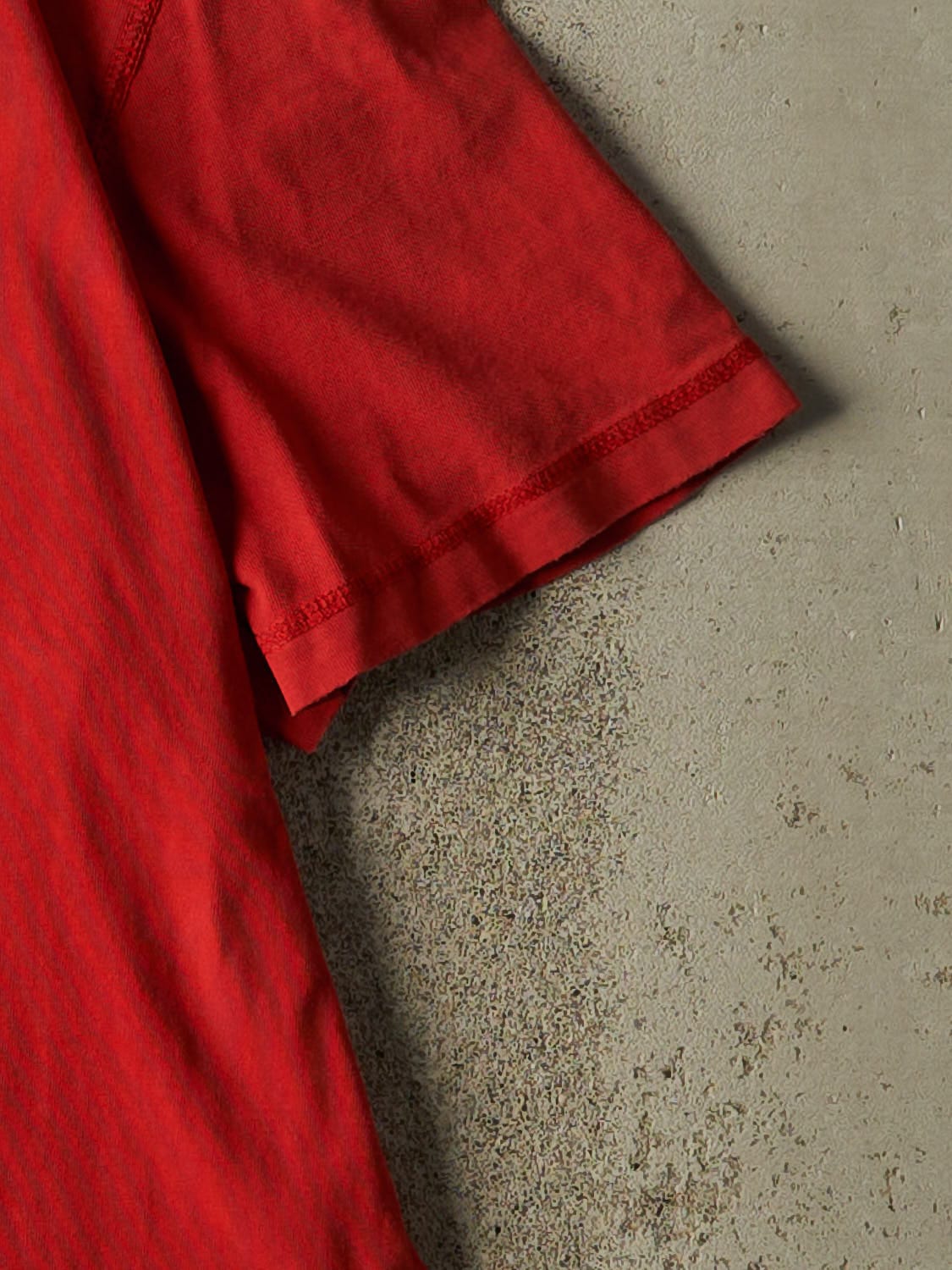 Vintage Y2K Red Nike Embroidered Swoosh Tee (L)