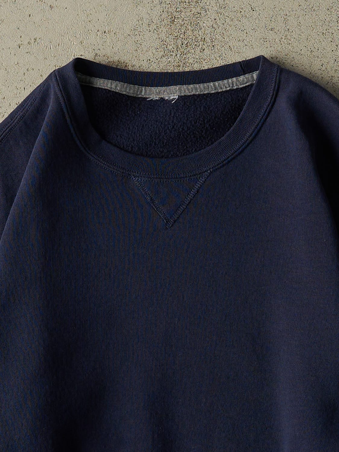 Vintage Y2K Navy Blue Russell Athletic Blank Crewneck (XL)