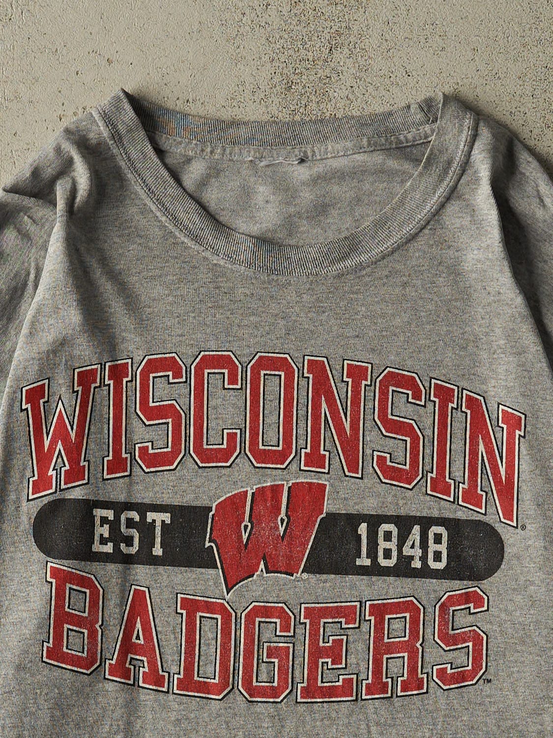 Vintage Y2K Grey University Of Wisconsin Long Sleeve (XL)