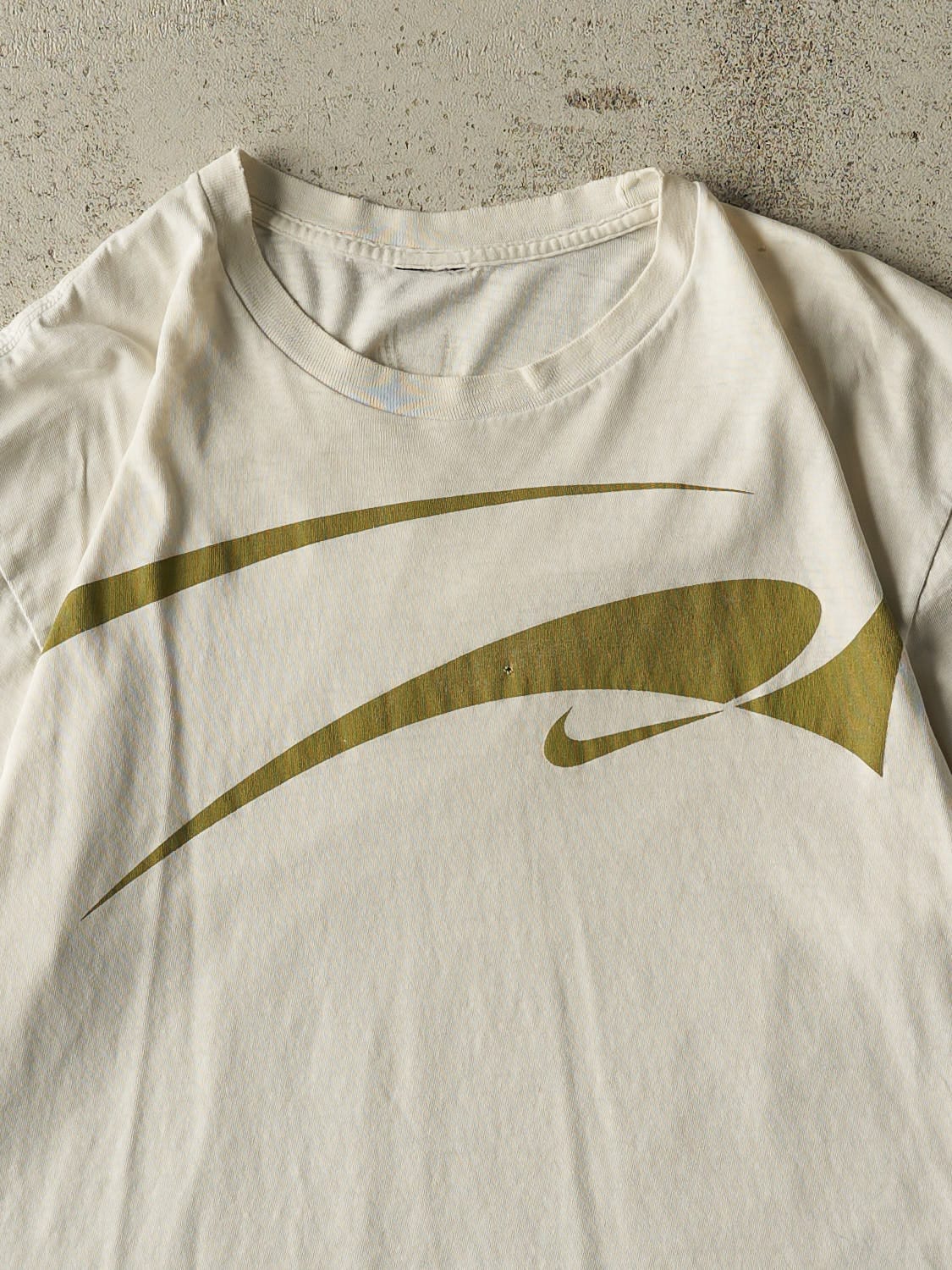 Vintage Y2K White Nike Logo Tee (L)