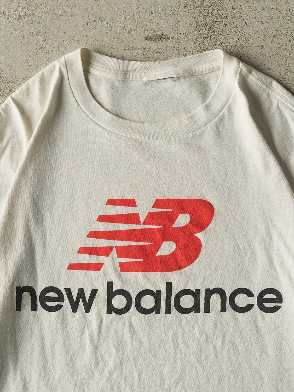 Vintage Y2K White New Balance Logo Tee (L/XL)