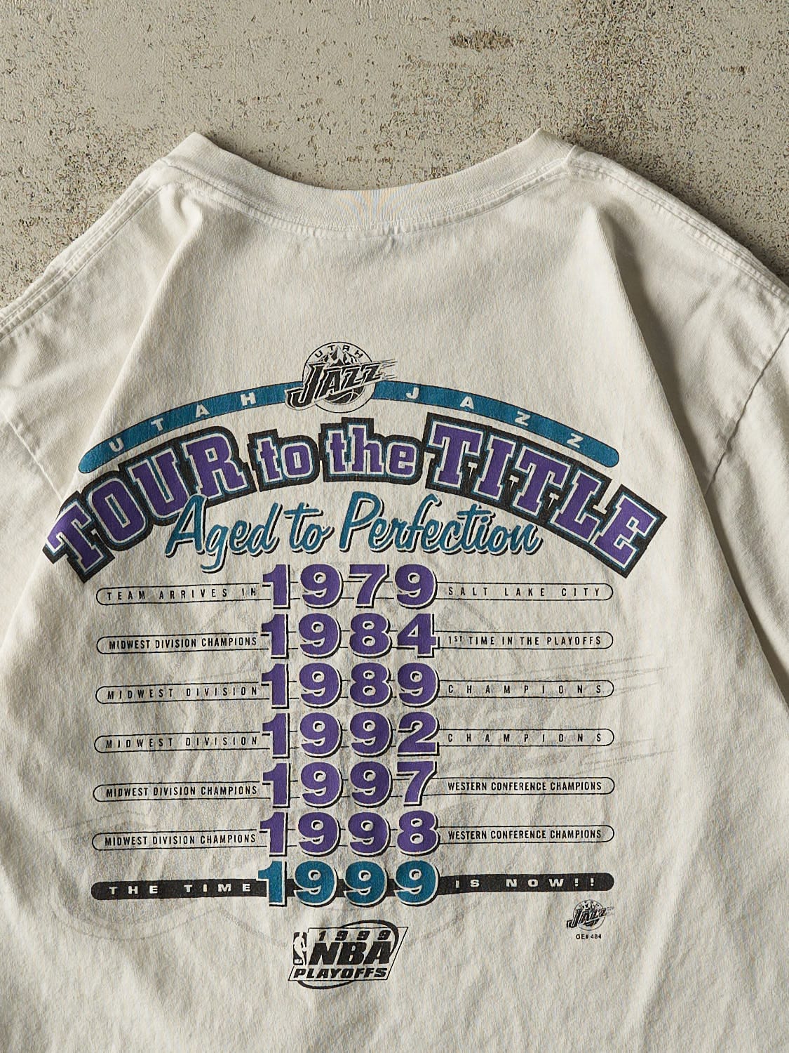 Vintage 99' White Utah Jazz "Tour to the Title" Tee (M/L)
