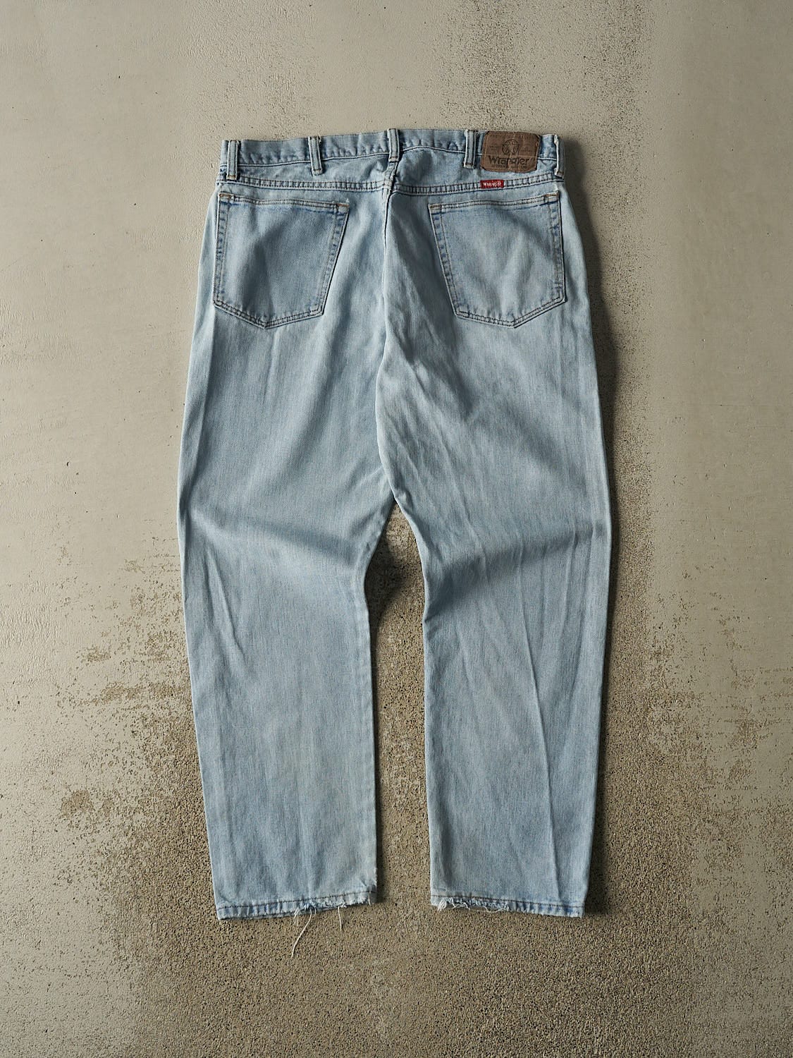 Vintage 90s Light Wash Wrangler Jeans (35x28.5)