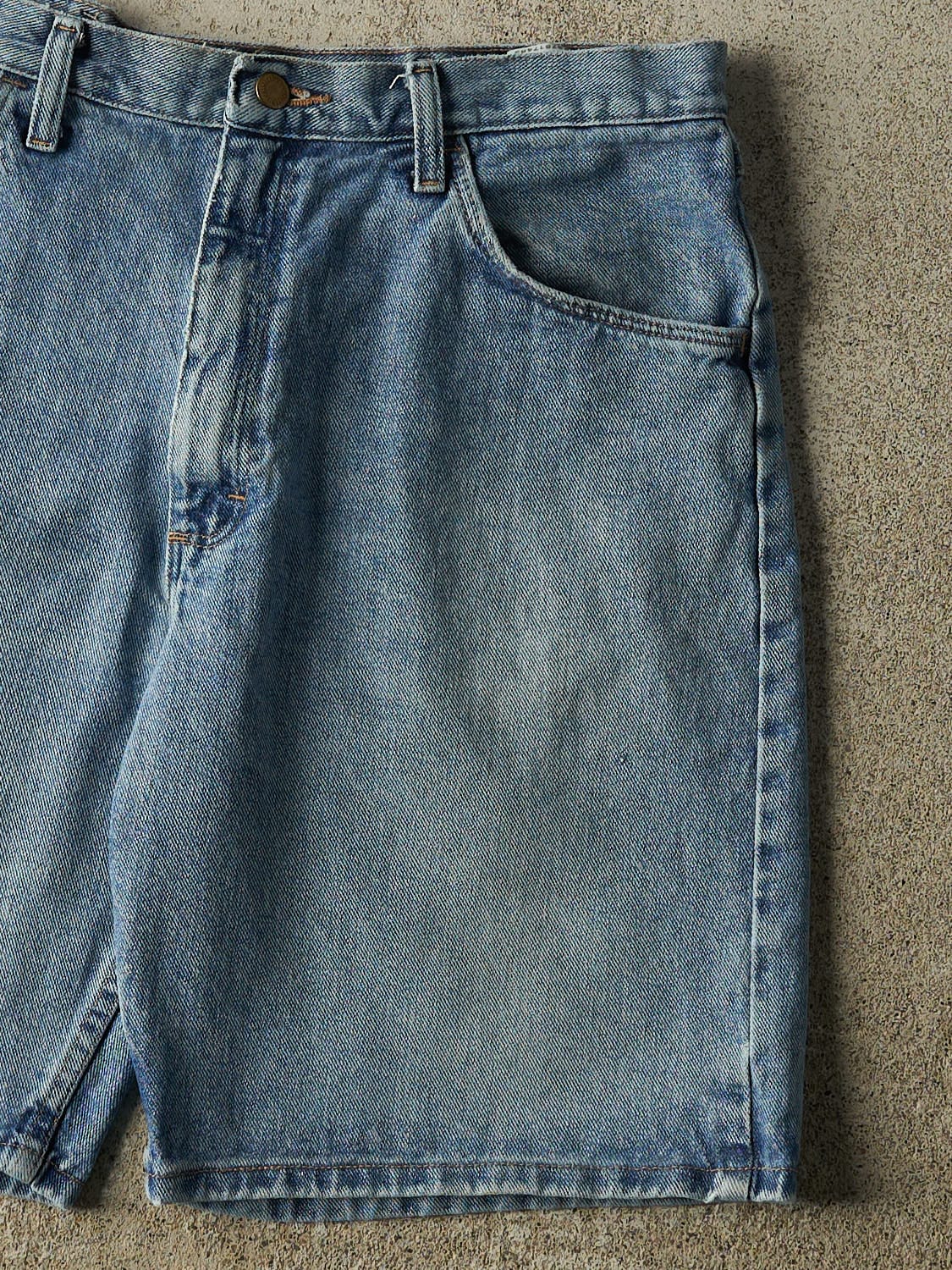 Vintage 90s Mid Wash Wrangler Jean Shorts (33x9.5)