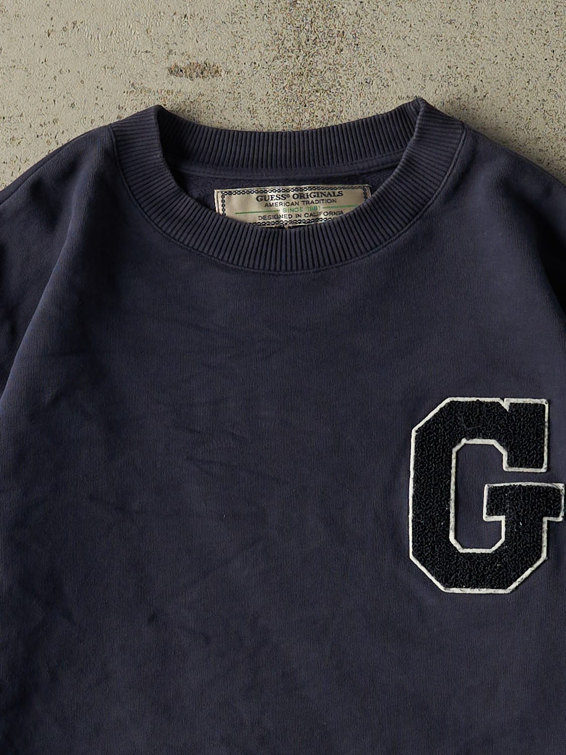 Vintage 90s Navy Blue Guess Embroidered Crewneck (S/M)