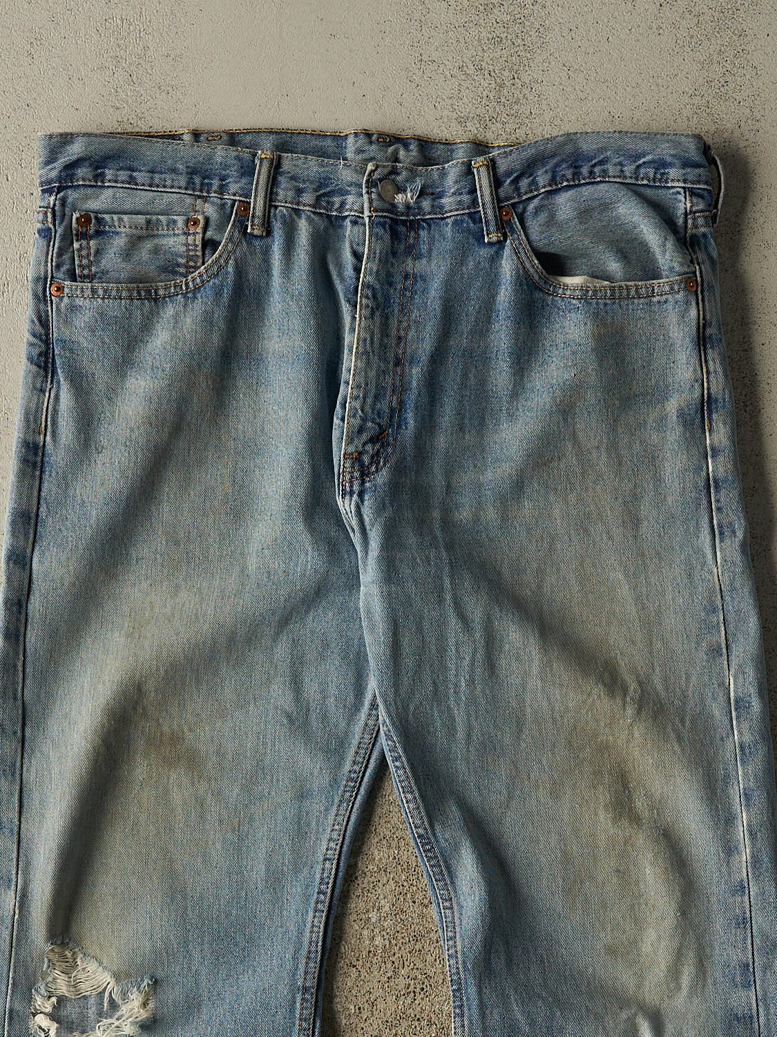 Vintage Y2K Mid Wash Levi's 505 Jeans (38x29)