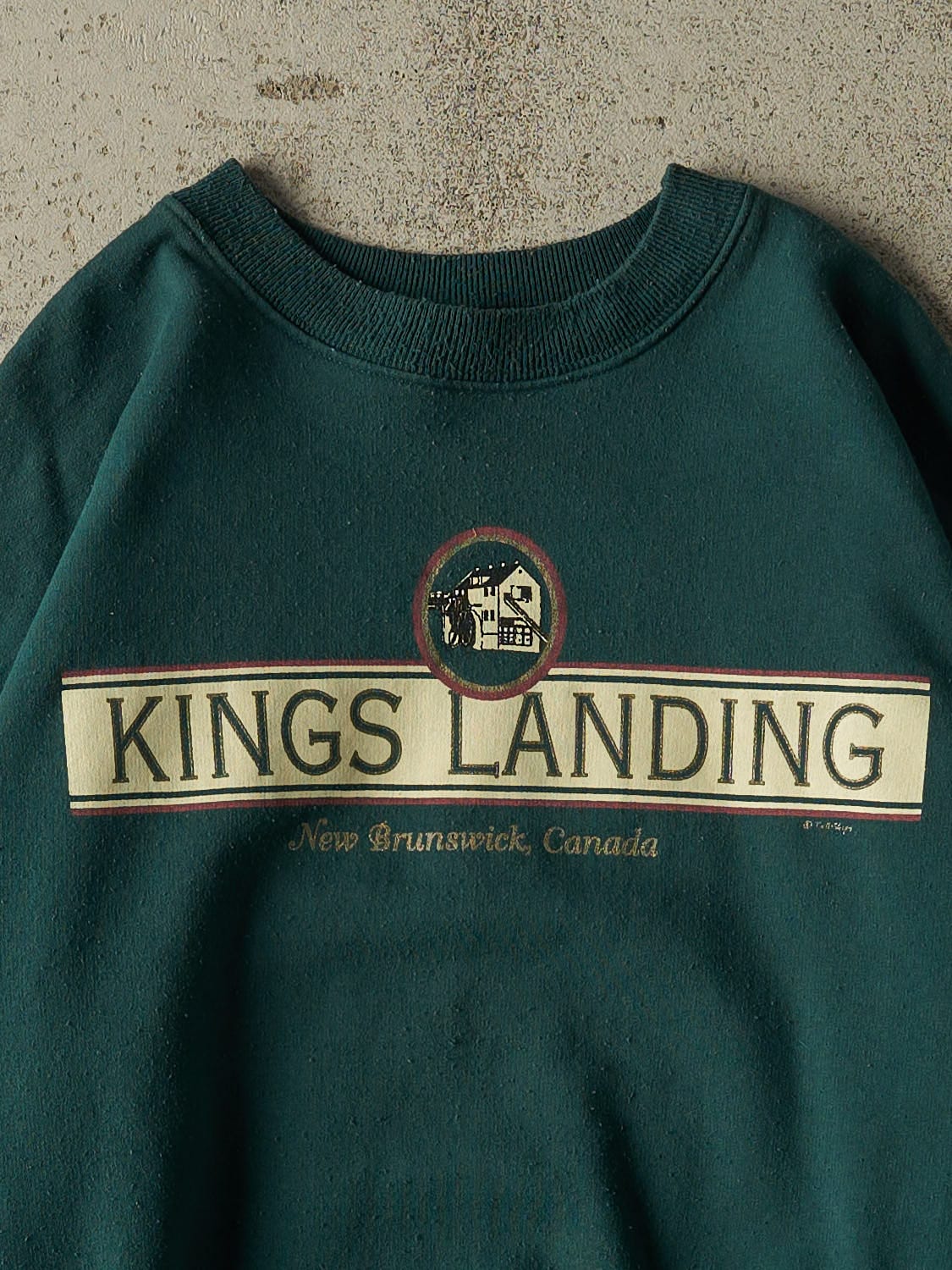 Vintage 90s Green Kings Landing NB Crewneck (M/L)