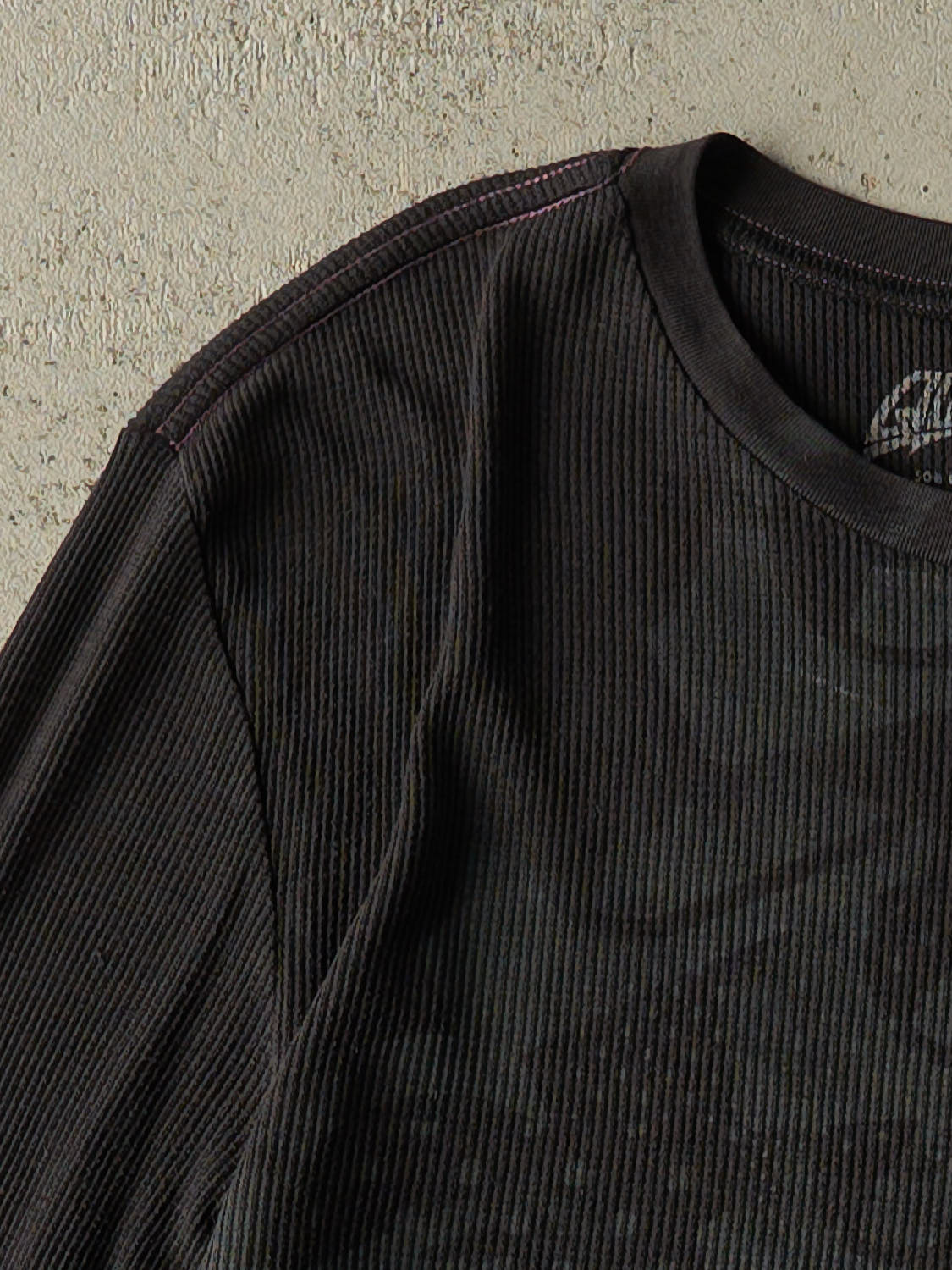 Vintage Y2K Faded Black Quiksilver Thermal Long Sleeve (M/L)