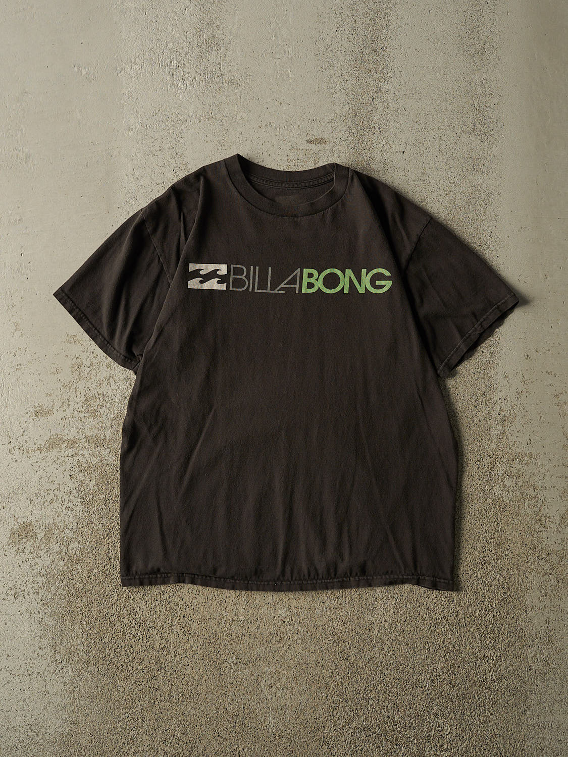 Vintage Y2K Faded Black Billabong Logo Tee (M)