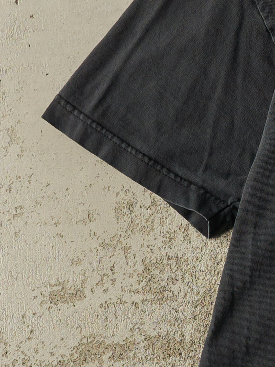 Vintage Y2K Faded Black Volcom Logo Tee (M/L)