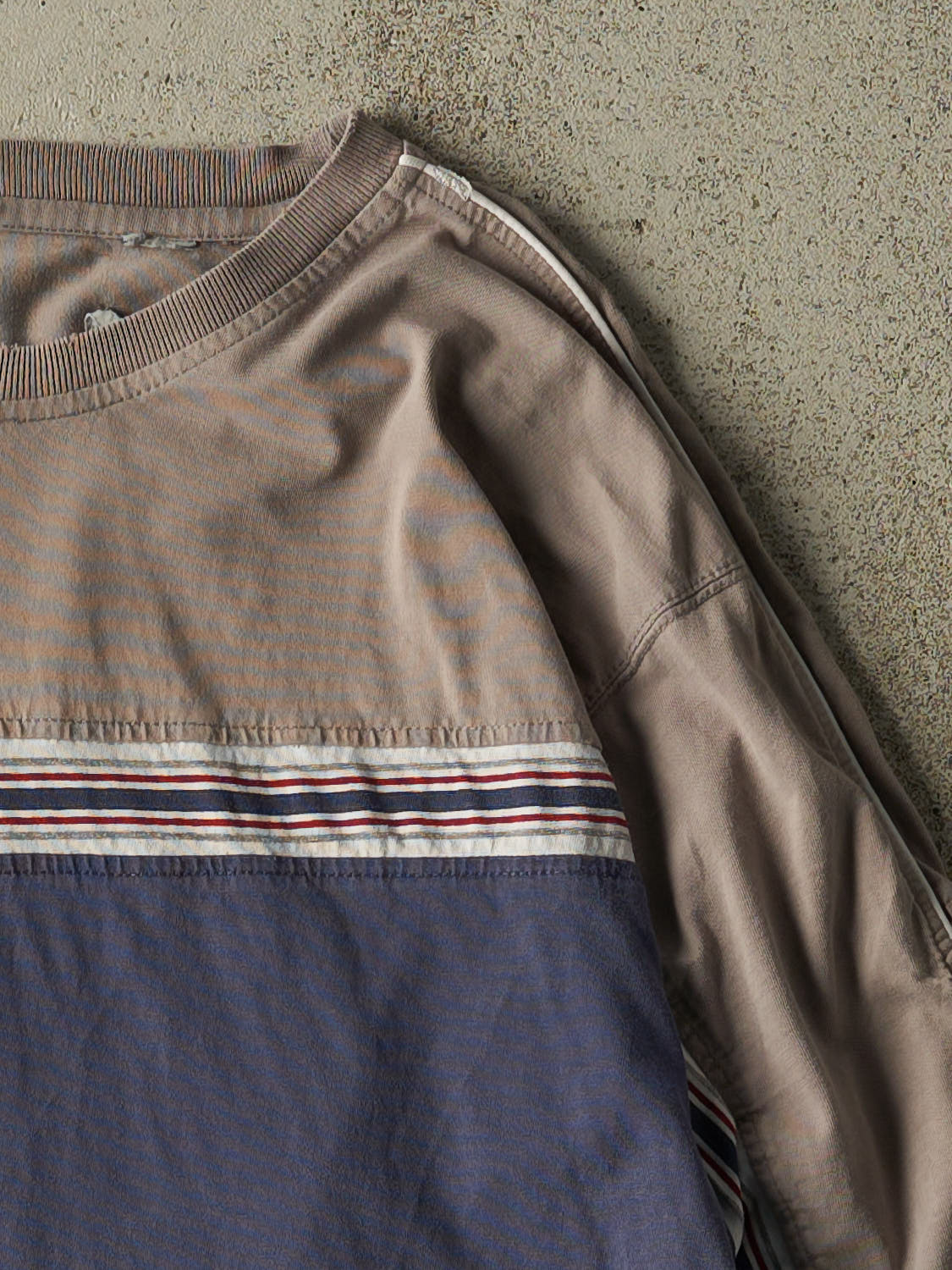 Vintage Y2K Navy Blue Point Zero Striped Long Sleeve (M/L)