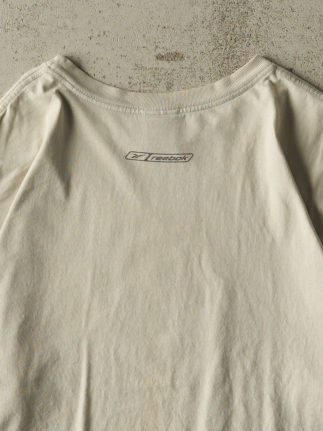 Vintage Y2K Beige Reebok Iverson Logo Tee (XXL/XXXL)