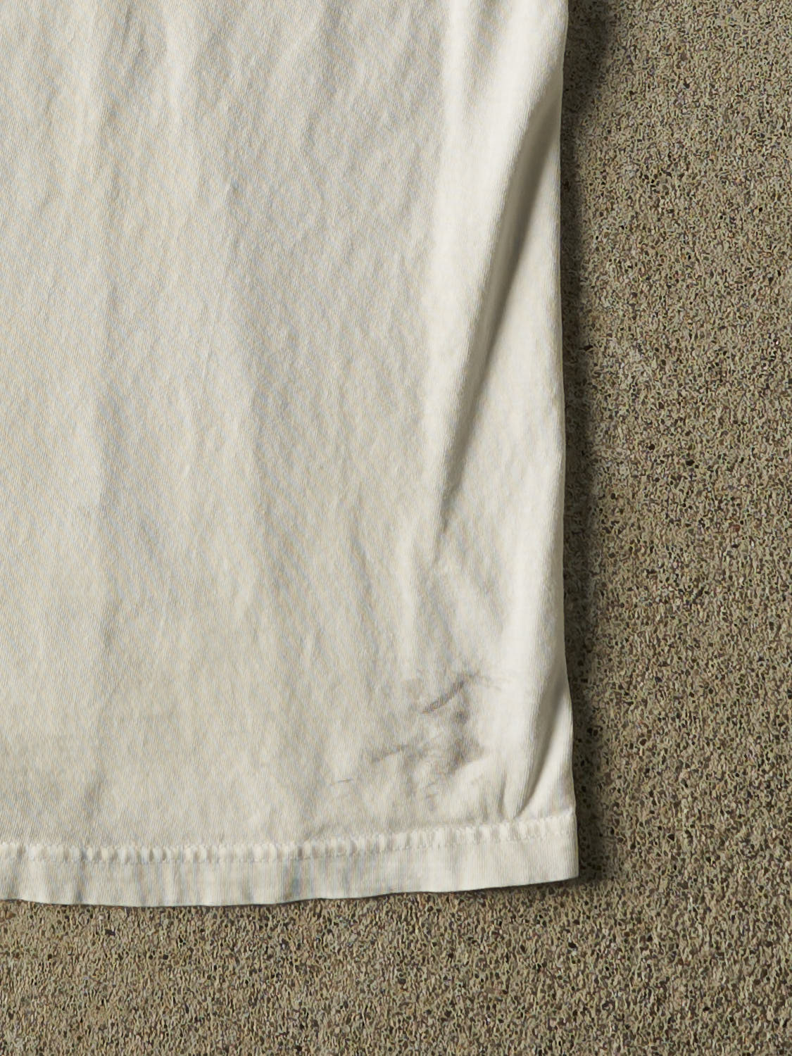 Vintage Y2K White Ecko World Famous Tee (L/XL)